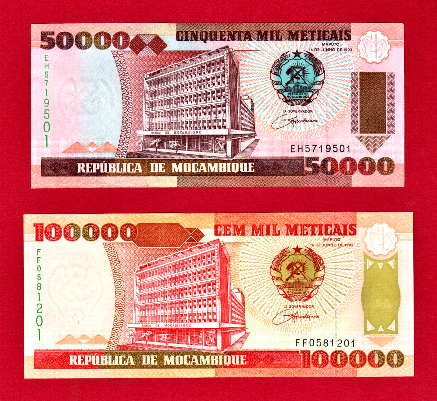 BEAUTIFUL 1993 MOZAMBIQUE UNC NOTES 50K Meticais (P-138) & 100K Meticais (P-139)