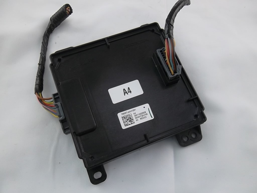 2017-2019 Honda CR-V  Temperature Control Module  79600-TLA-A61