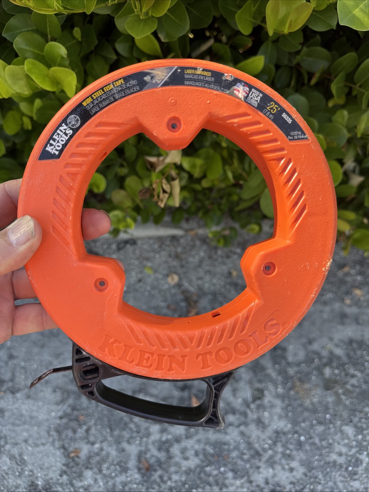 KLIEN TOOLS USA Wide Steel Fish Tape 25’  #56335