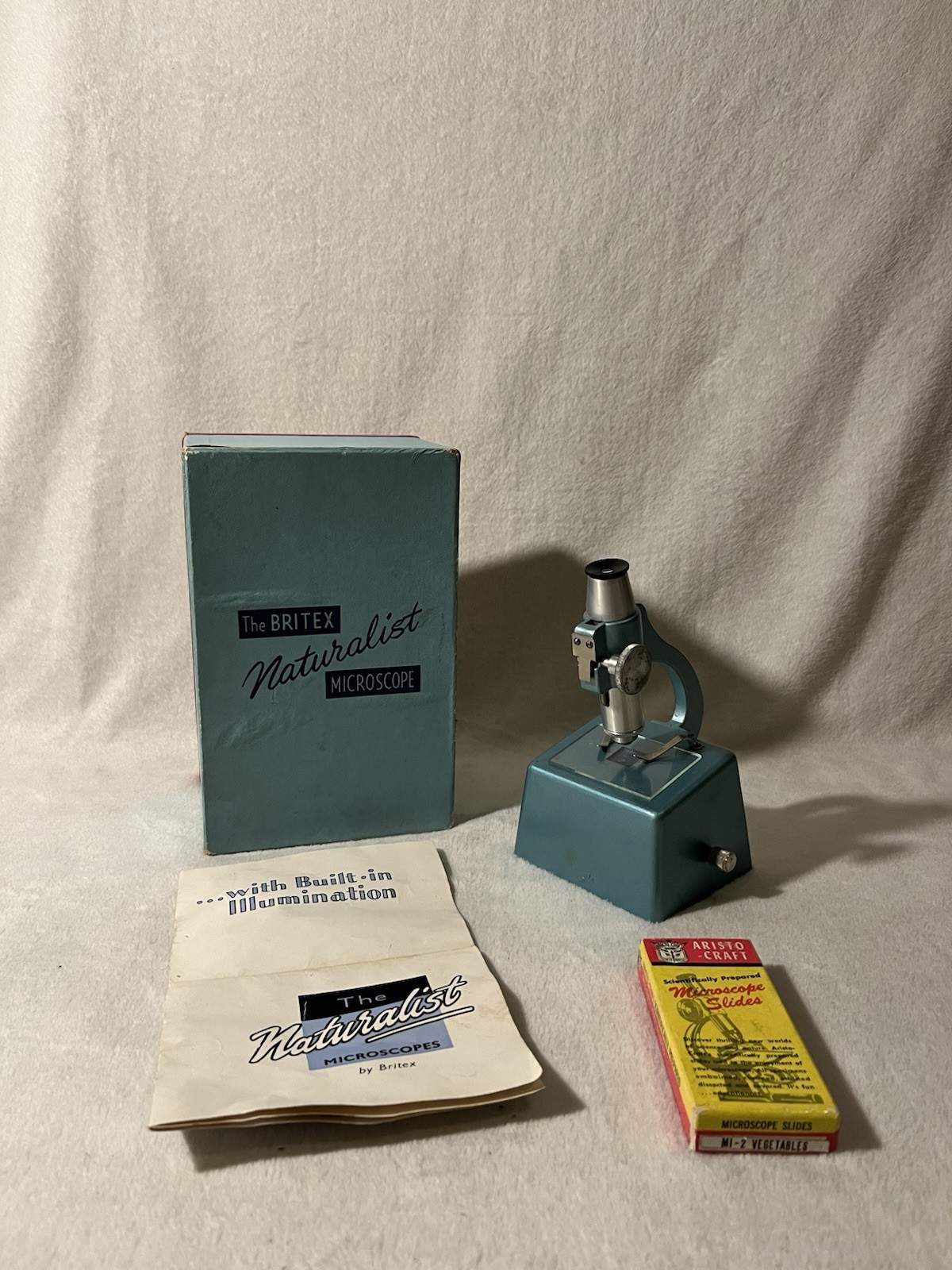 Vintage Britex Naturalist Microscope – Incomplete – Working Bulb