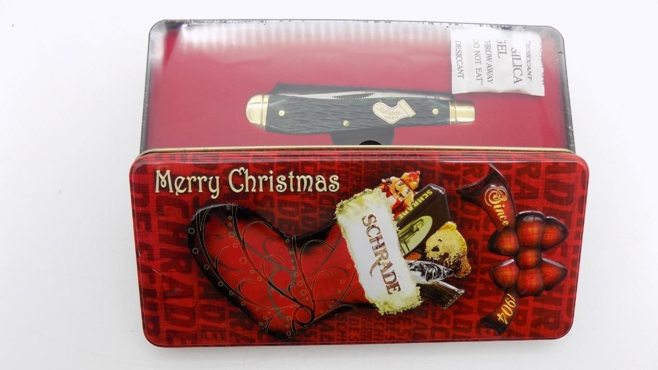 Schrade Merry Christmas Knife W/Collector's Tin New Green Bone Trapper 94GPBC
