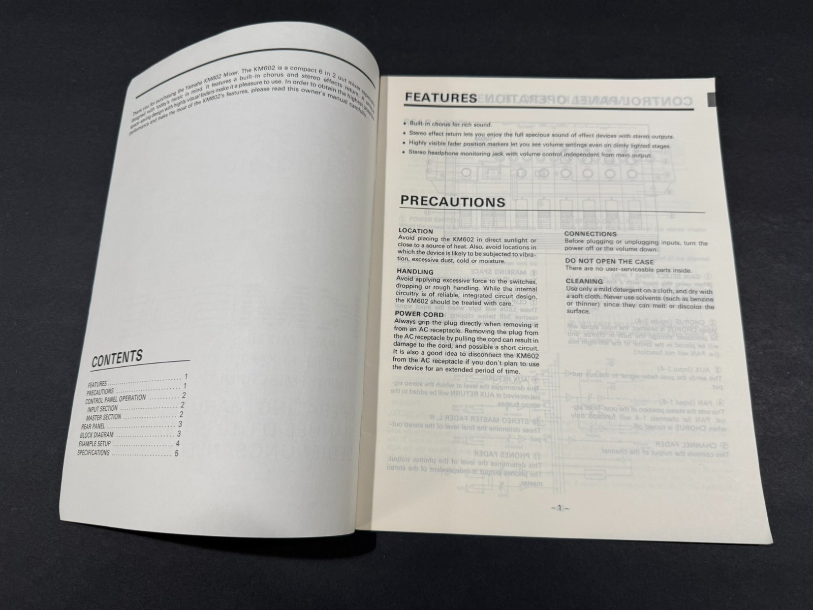 Yamaha KM602 Compact Mixer Operating Manual