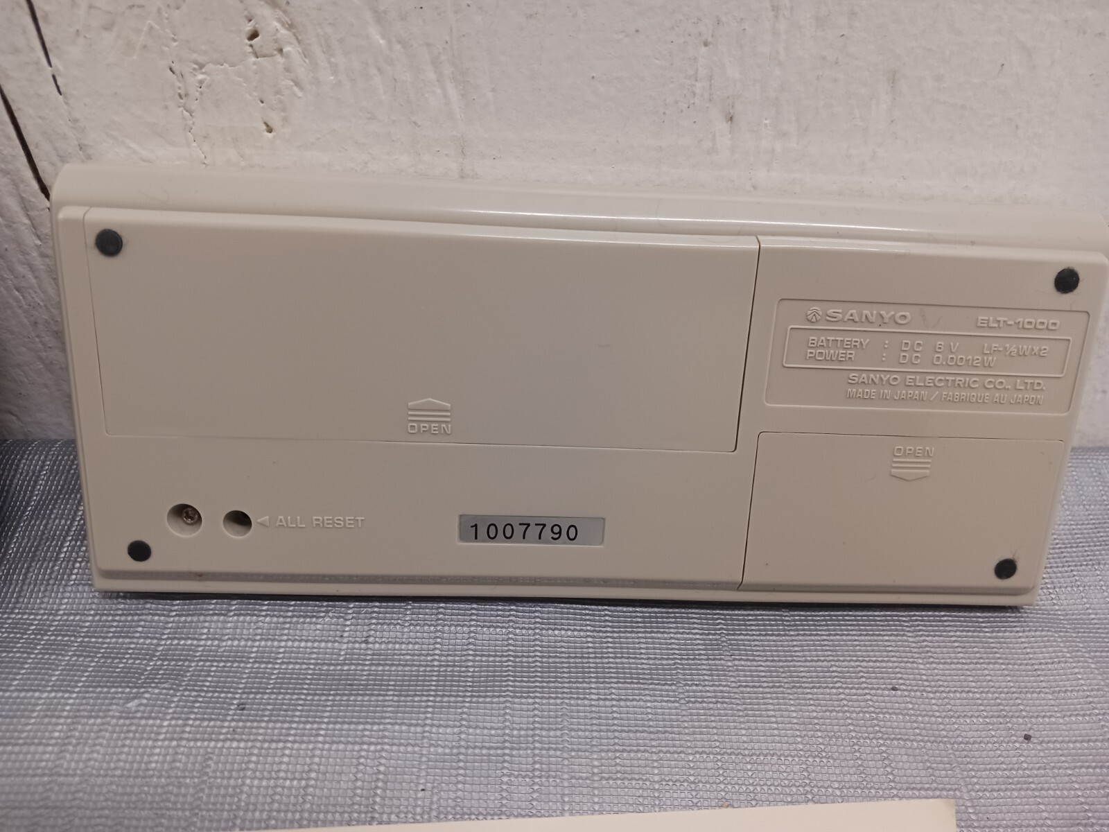 Sanyo Language Translator ELT 1000
