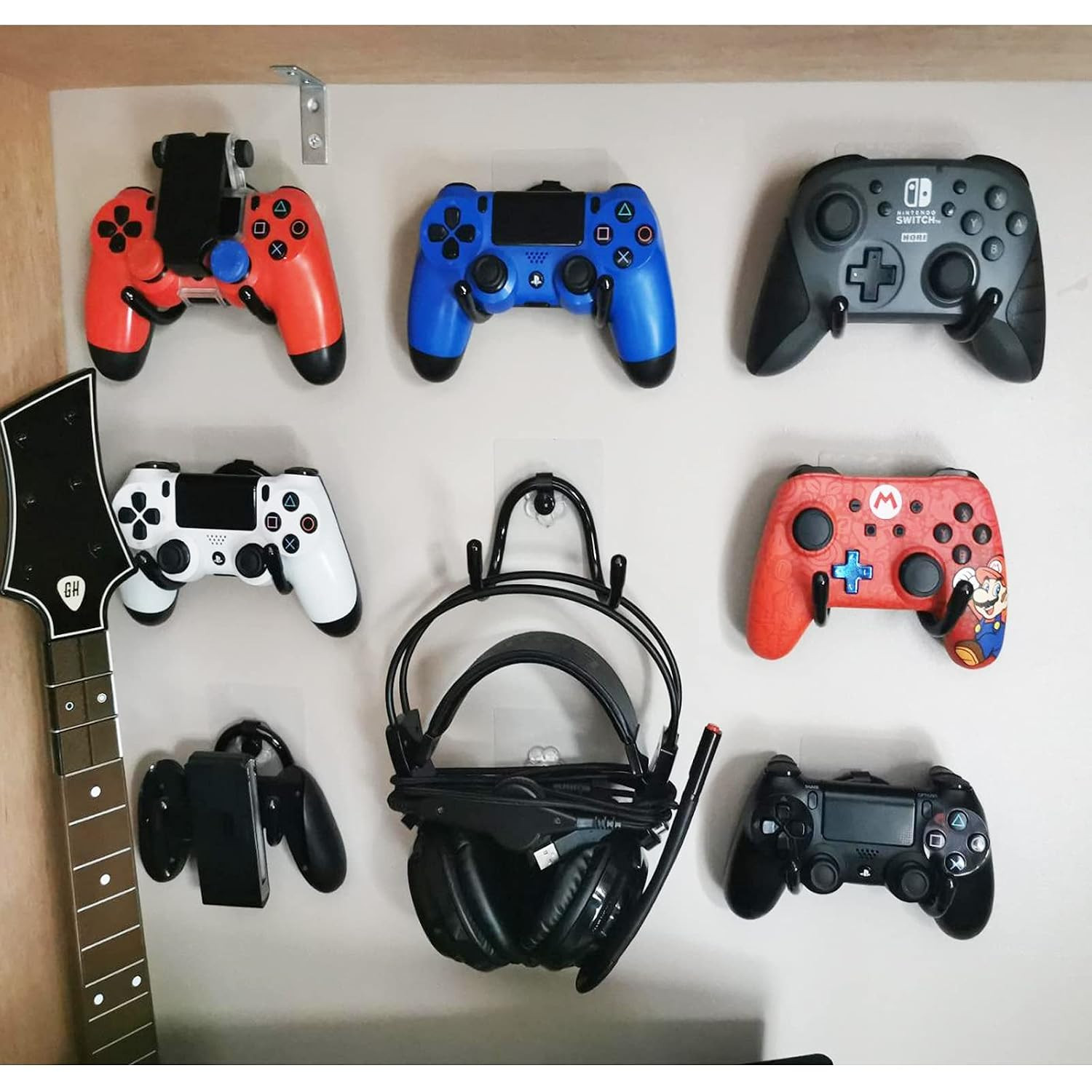Universal Adhesive Game Controller Organizer Wall Mount and Clip for Xbox One