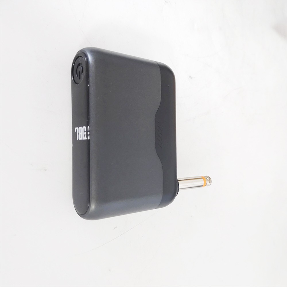 JBL JBLWIRELESSMICAM 2 Wireless Dynamic Microphones With Dual-Channel Receiver