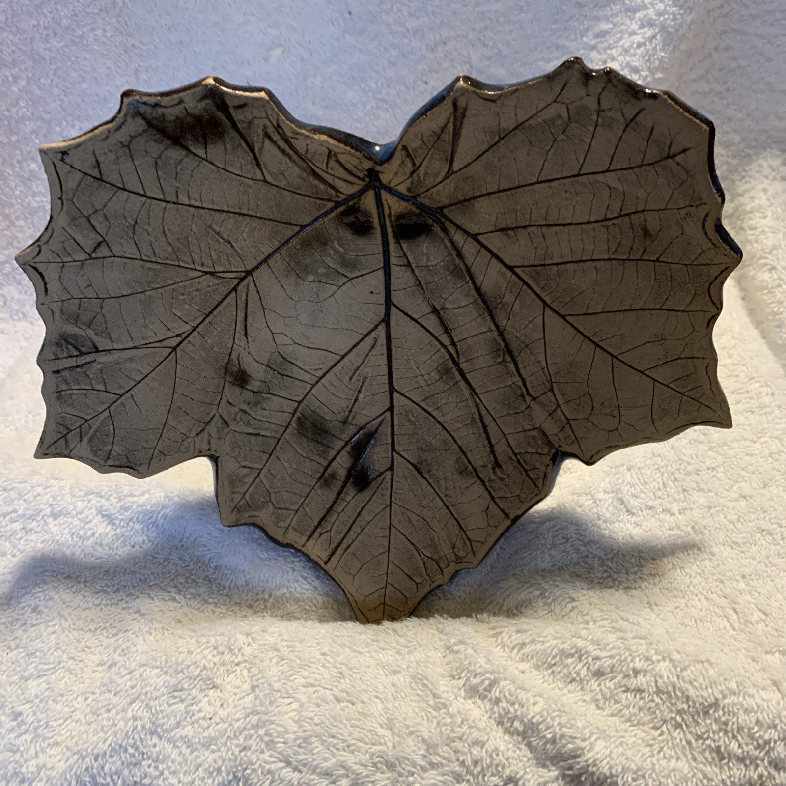 Art Pottery Stoneware Leaf Shaped Trinket Dish Oak 9” x7" Signed