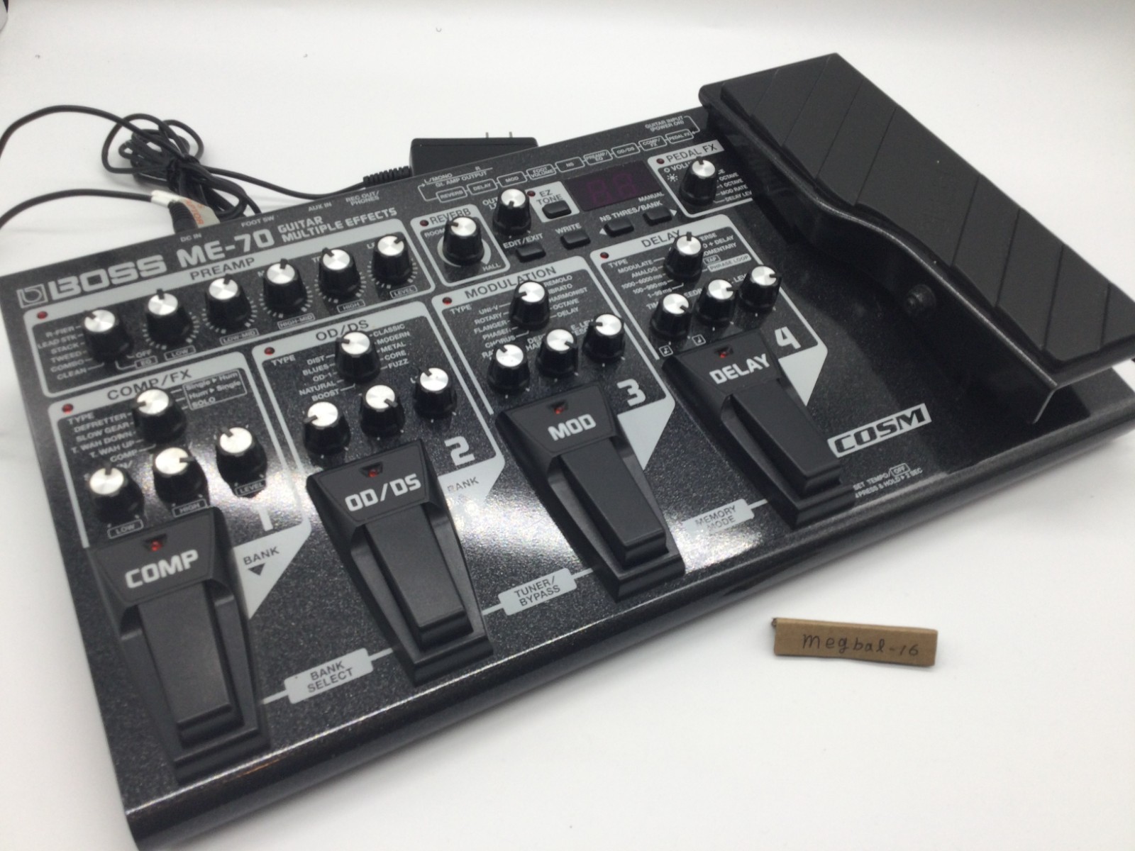 BOSS ME-70 Guitar Multi Effects Pedal Multi-Effects Tested walking