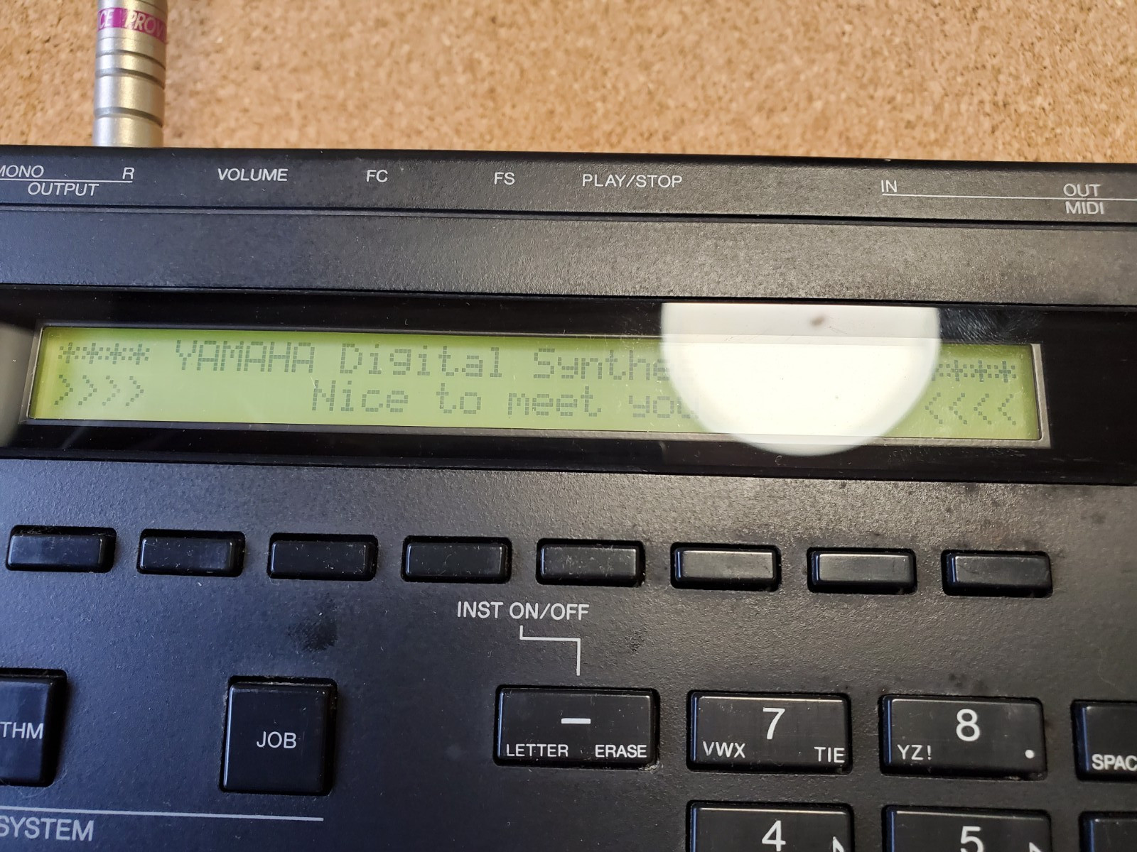 Yamaha V50 Digital Synthesizer New Battery & Button Initialized Good Condition