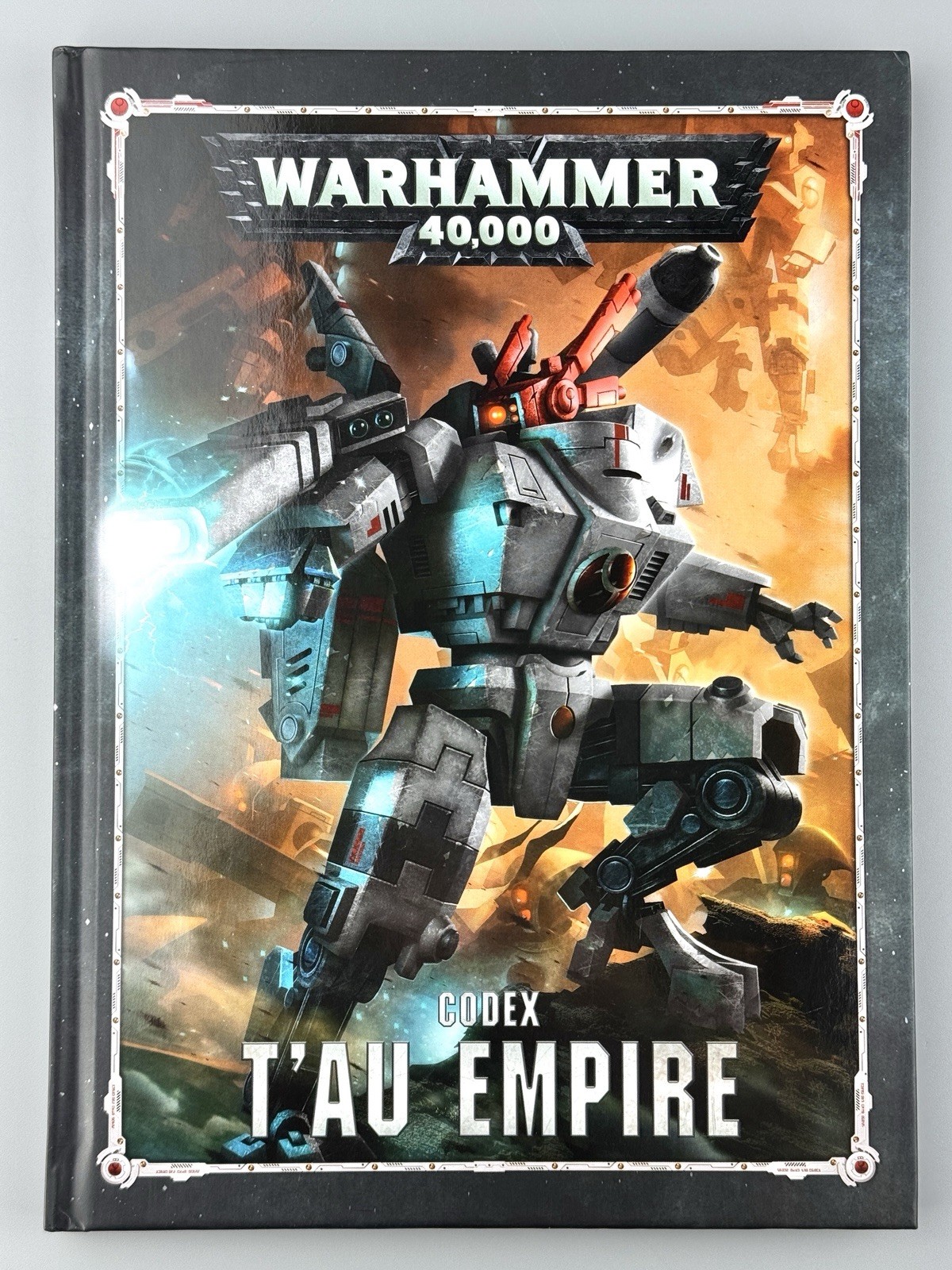Warhammer 40K Codex - T'au Empire Hardcover Rulebook (8th Edition) 2018 Book