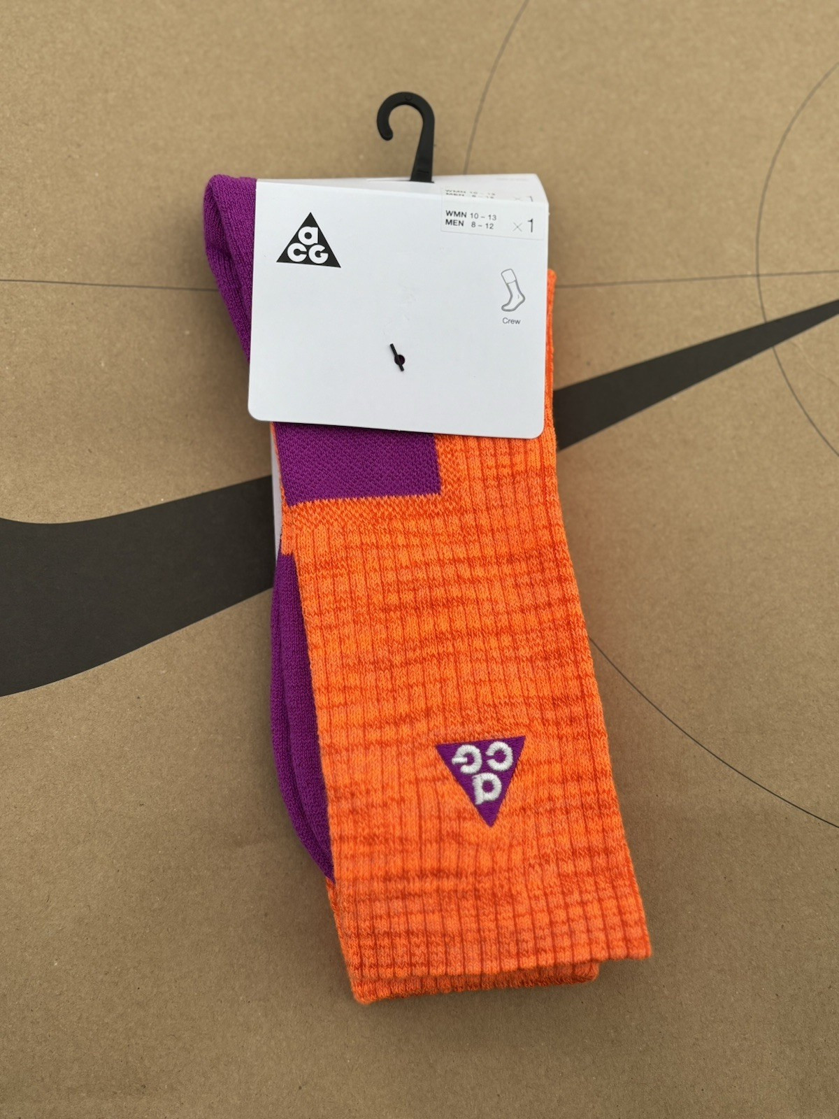Nike ACG Everyday Cushioned Crew Socks Hiking Trail Orange Mens 8-12 Wom 10-13