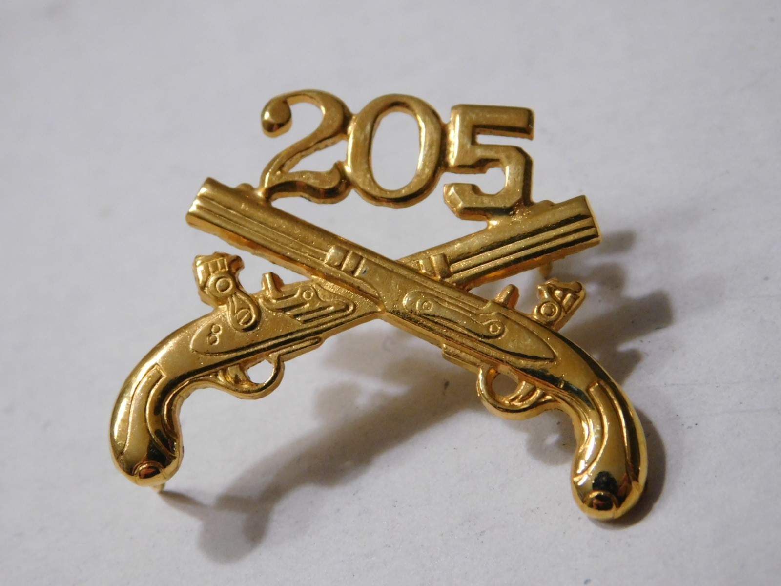 VINTAGE 205th MILITARY POLICE BN. OFFICER'S COLLAR DEVICE