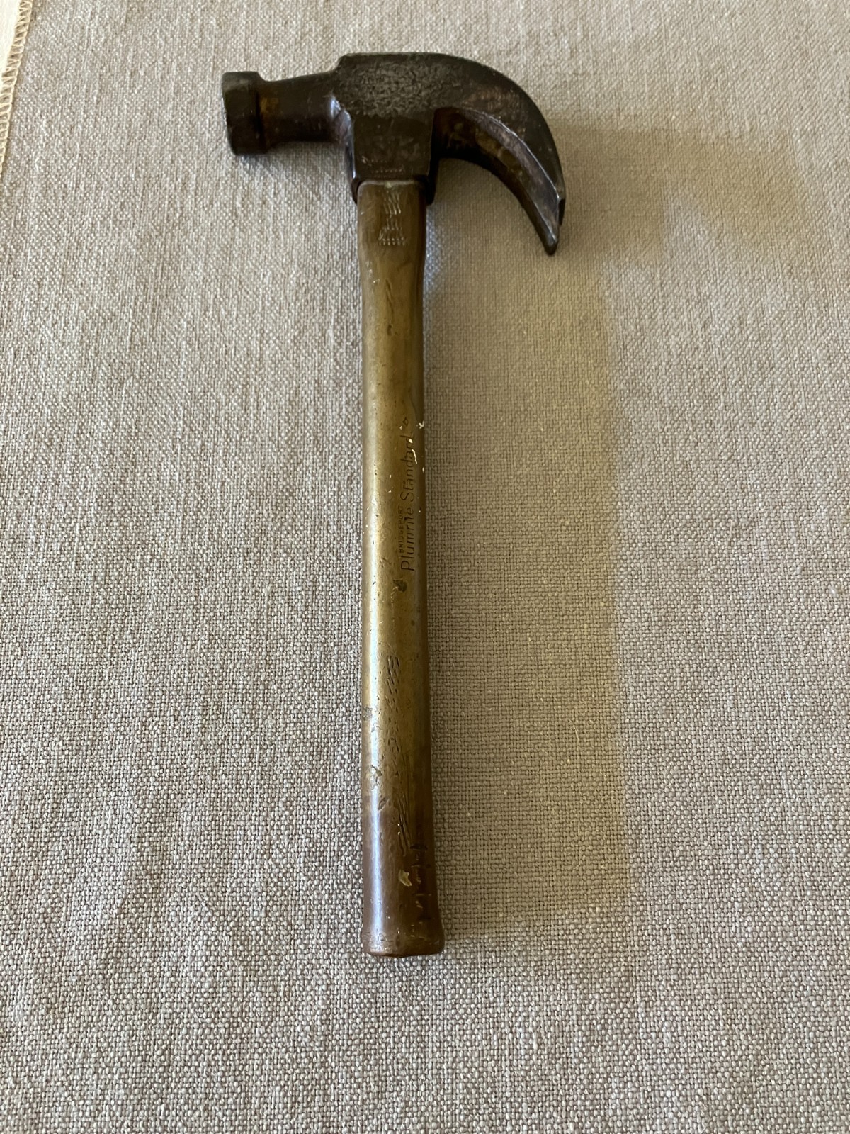Cheney Nail Holding  20 oz  Claw Hammer  Head--Bridgeport Plumrite Brass Handle