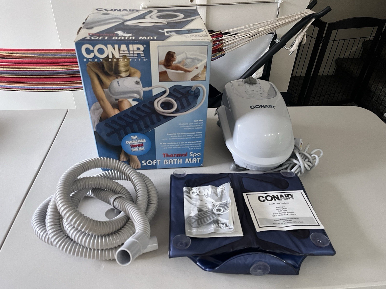 Conair Body Benefits Thermal Spa Soft Bath Mat Self care Relaxer NEW OPEN BOX