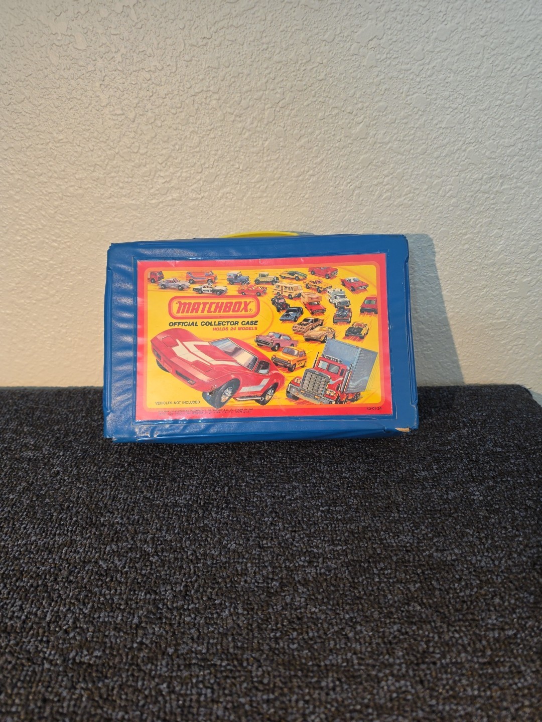 Vintage 1980 Matchbox Official Collector Case ONLY - Holds 24 Cars