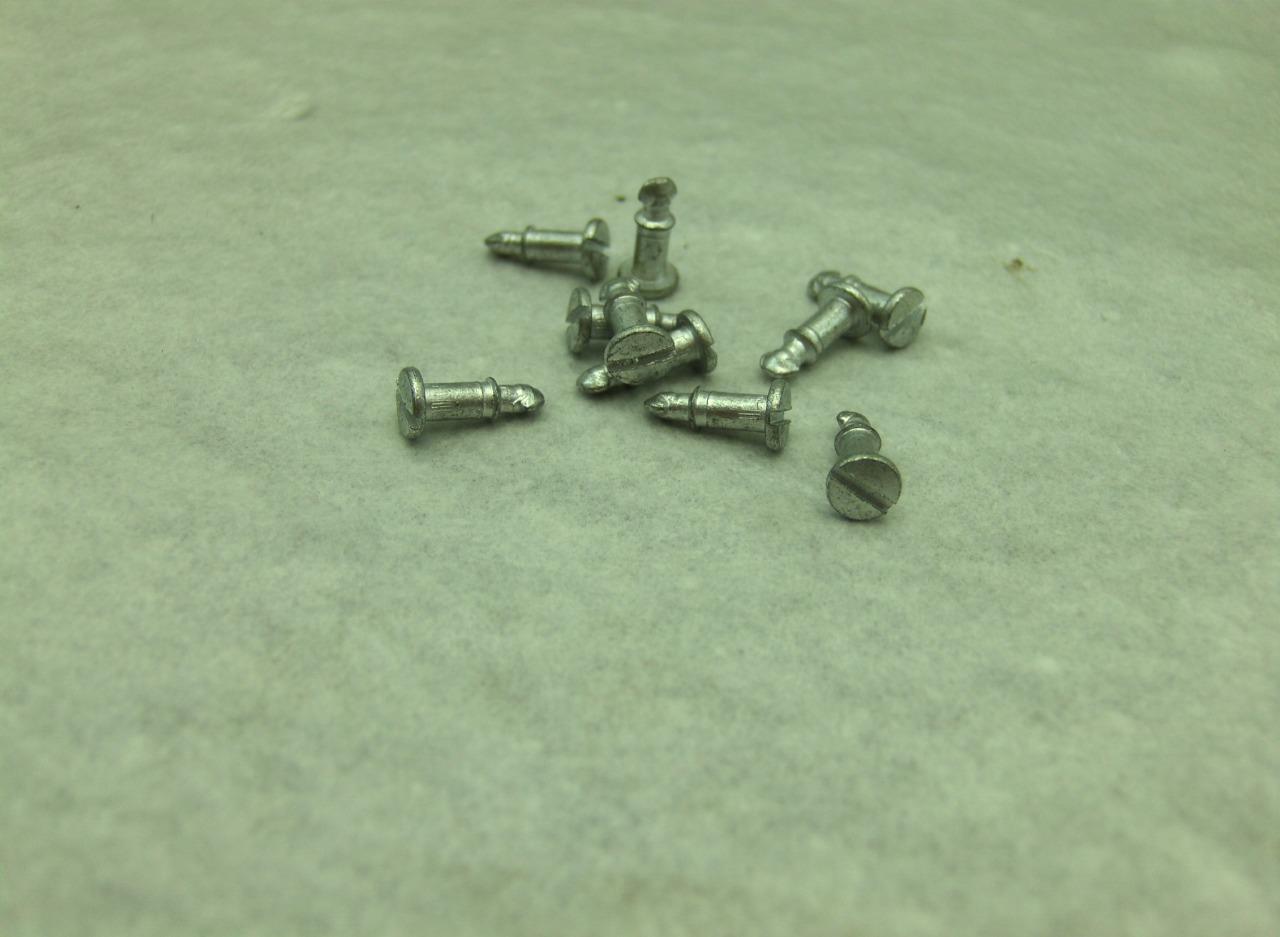 10) DZus Lion Stud Oval Slot Quarter-Turn Flathead Fastner Flat Head 1/4 81