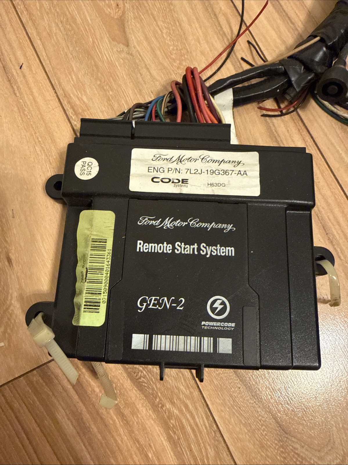 Ford Vehicle Security System Remote Keyless Entry Alarm Module 7L2J-19G367-AA