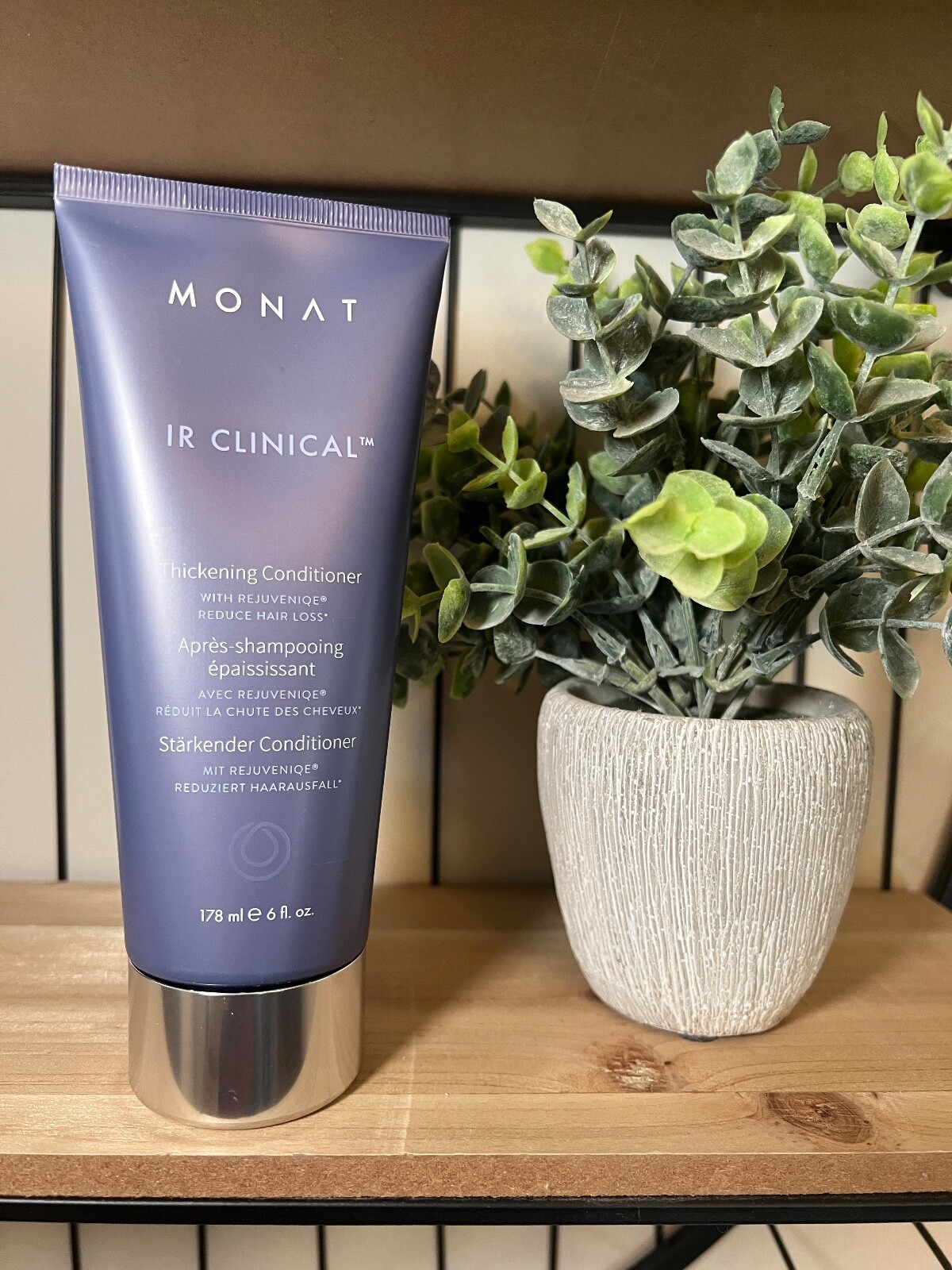 Monat IR Clinical Thickening Conditioner 6 fl oz New, Sealed