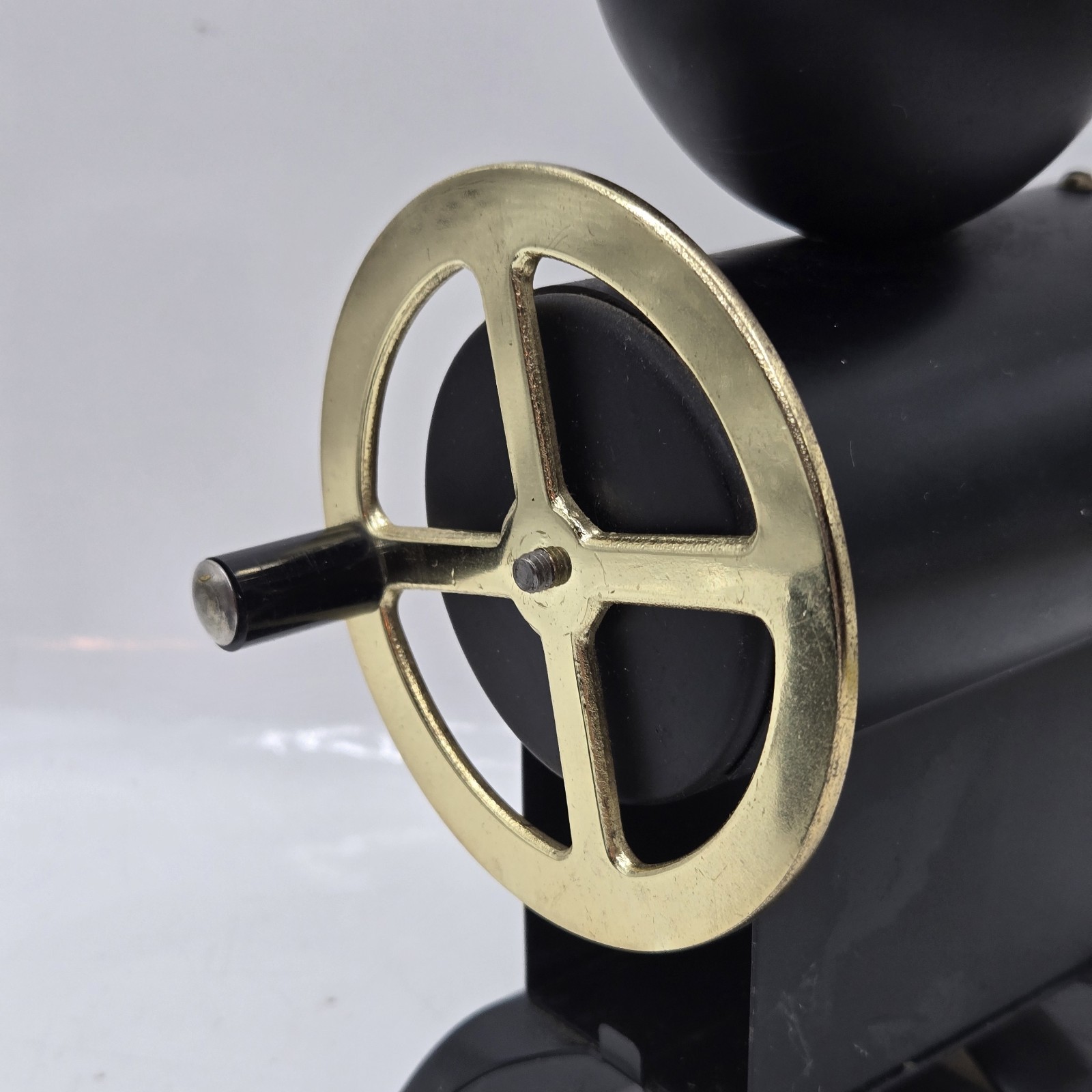 VTG Retro Metal Black Golden Eagle/ Antique Style Desktop Pencil Sharpener Tilso