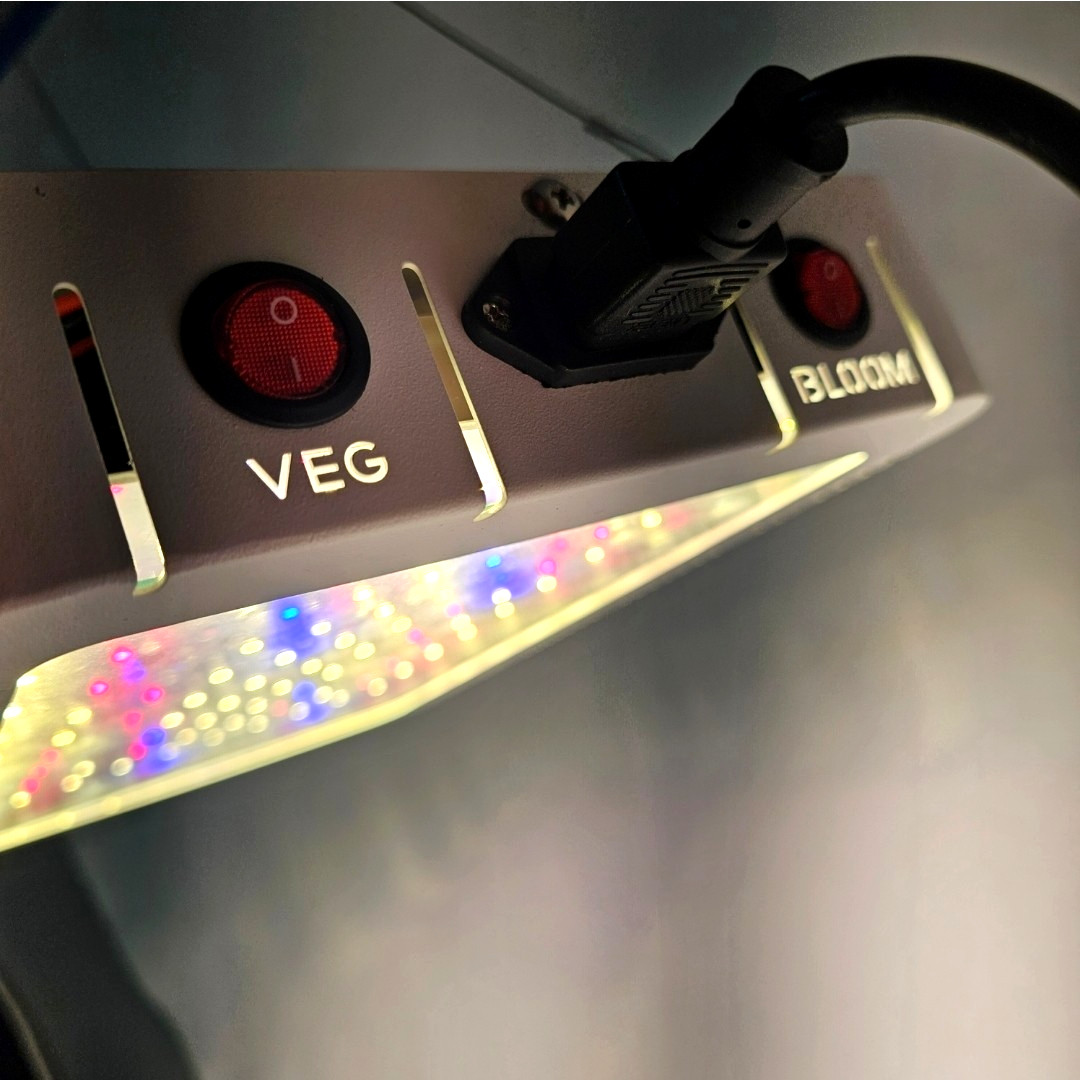 NEW! Grow Light Full Spectrum 85-265v 100 LED Hydroponics Plants Veg Flower