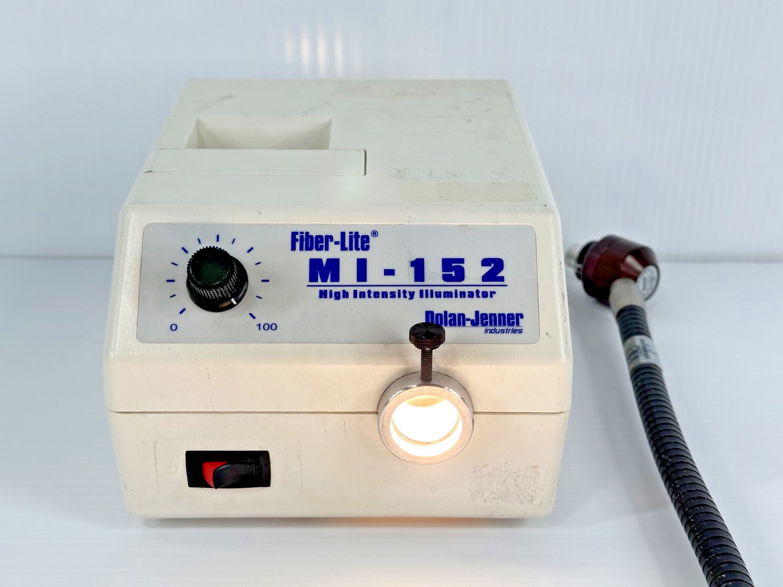 Dolan-Jenner Fiber-Lite MI-152 High Intensity Illuminator Tested Working