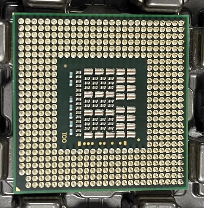 Intel Core 2 Extreme QX9300 SLB5J Mobile 2.53GHz 1066 12MB Laptop Quad-Core CPU