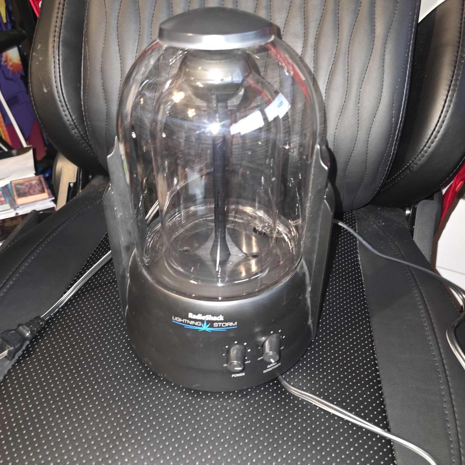 Vtg RadioShack Lightning Storm Plasma Ball Lamp Cat. No. 42-3071 Tested Works