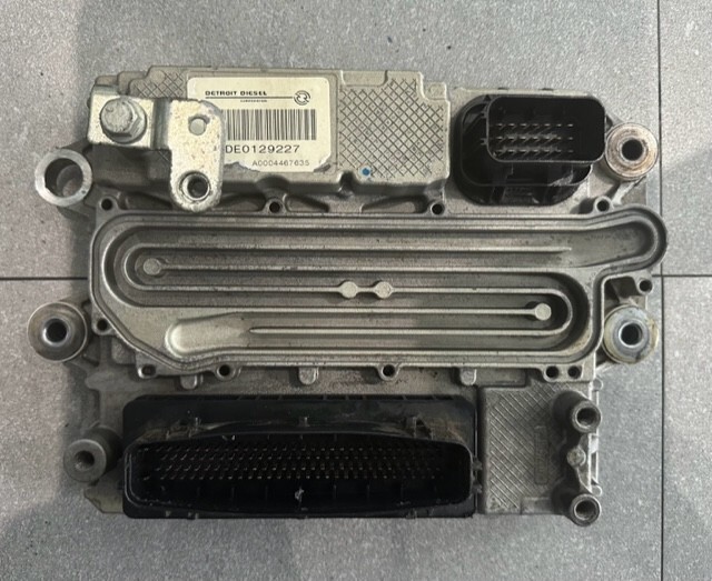 OEM 2012 Detroit DD13 Diesel Engine Control Module, ECM, ECU, A0004467635