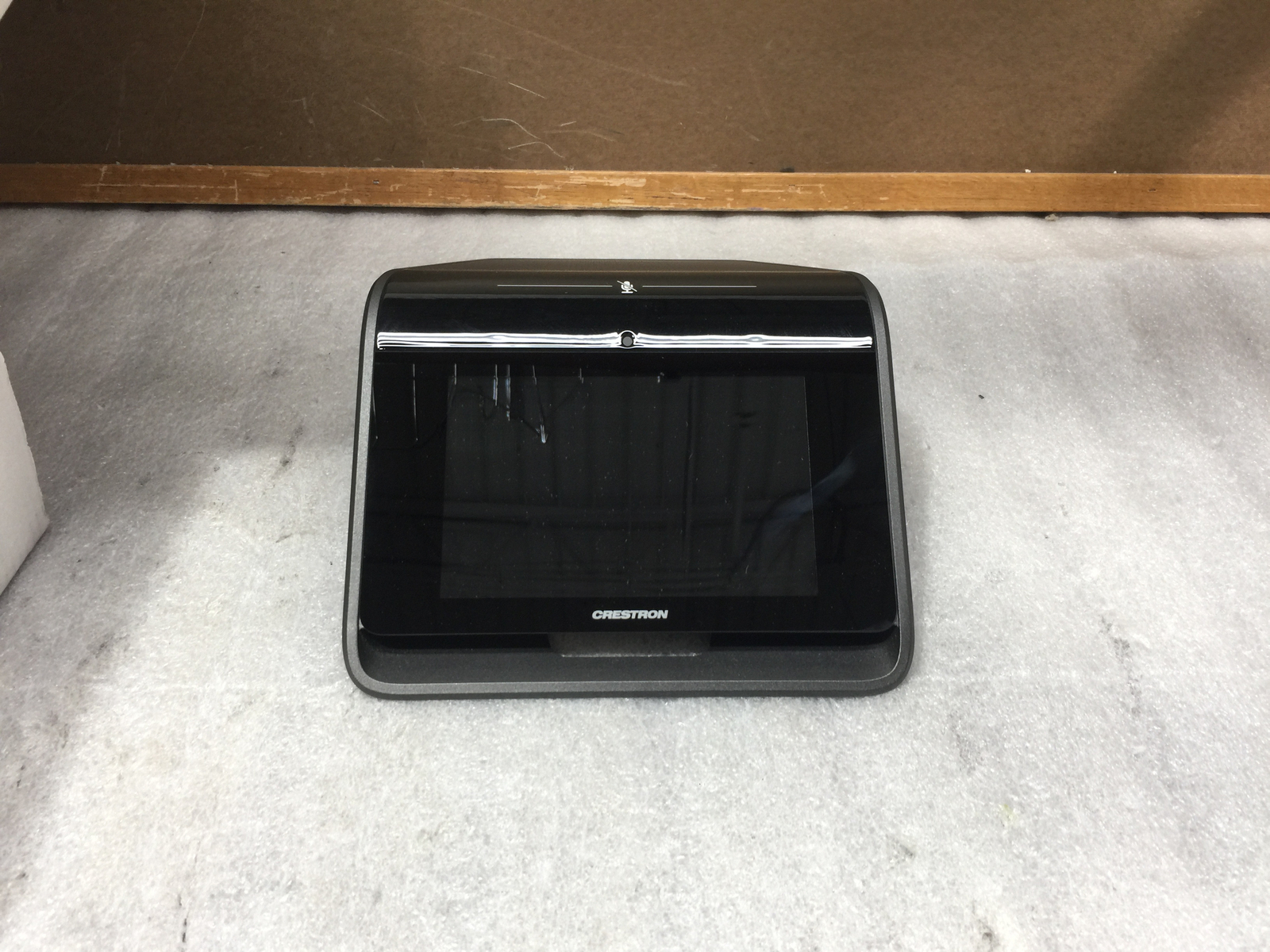 Crestron CCS-UC-1-T-V Tabletop UC Video Conference Console --- TESTED AND RESET