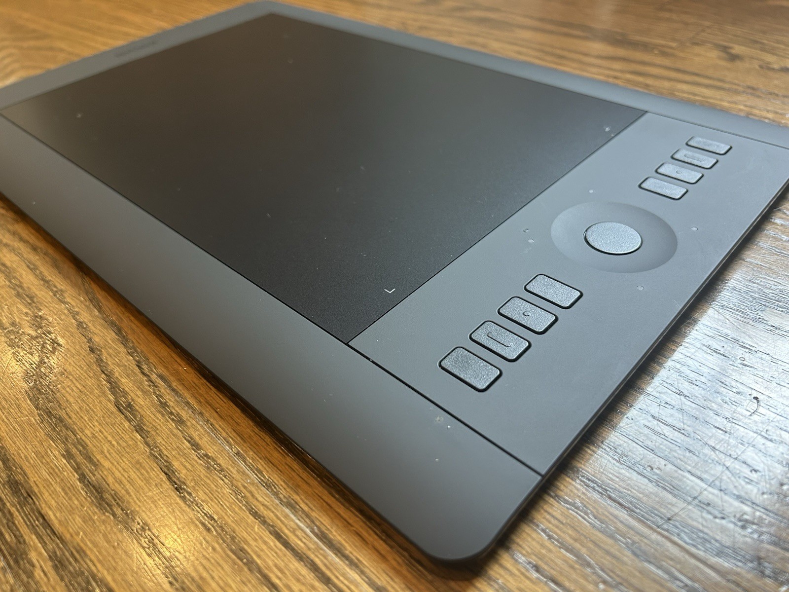 Wacom Intous Medium Pen Tablet PTH651 (no pen)