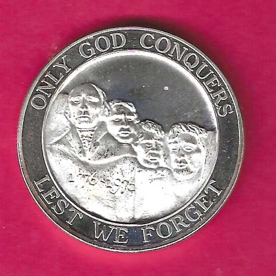 Mount Rushmore  .999 SILVER ROUND