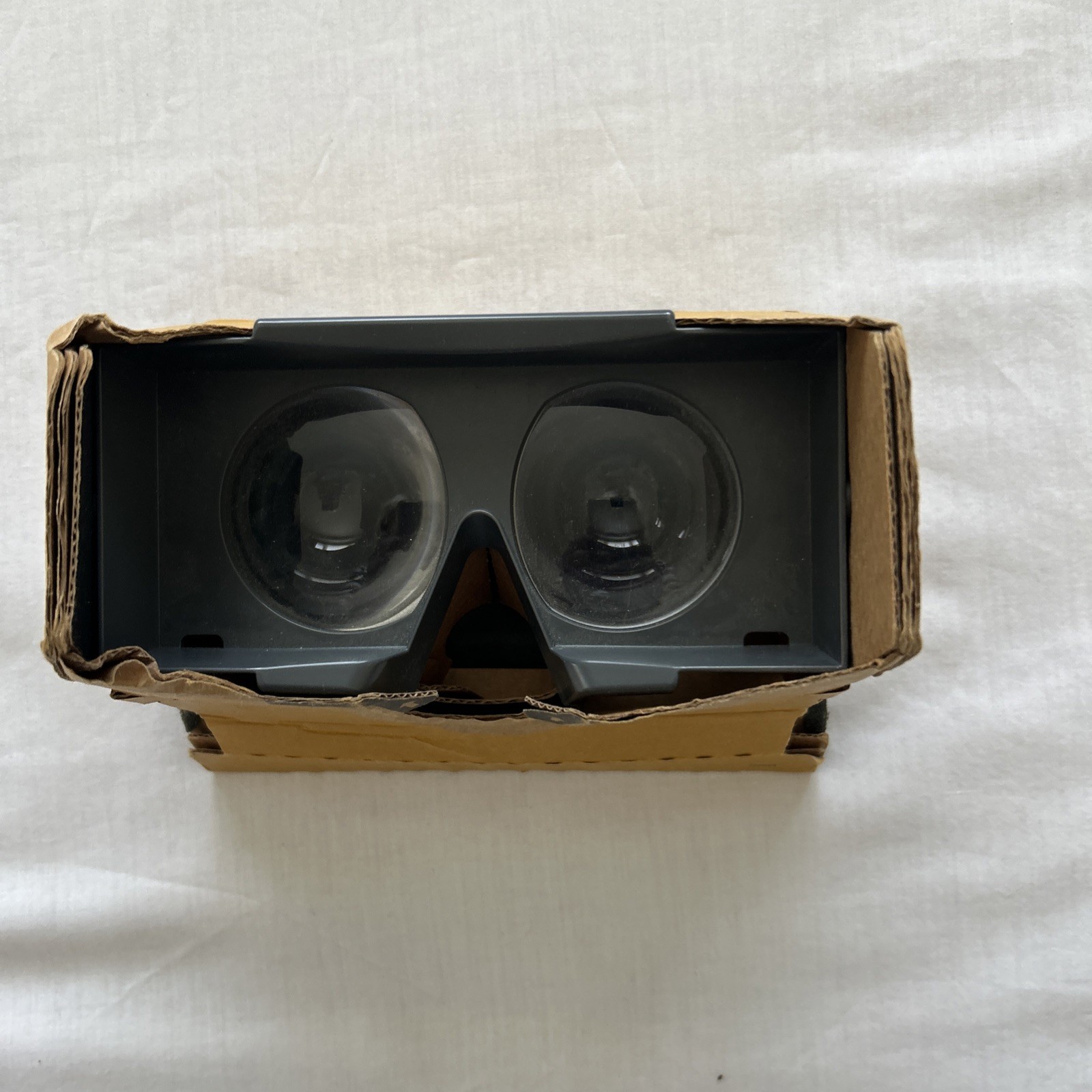 Nintendo Switch HAC-054 Japan Model /Nintendo Reality Glasses. New In Box