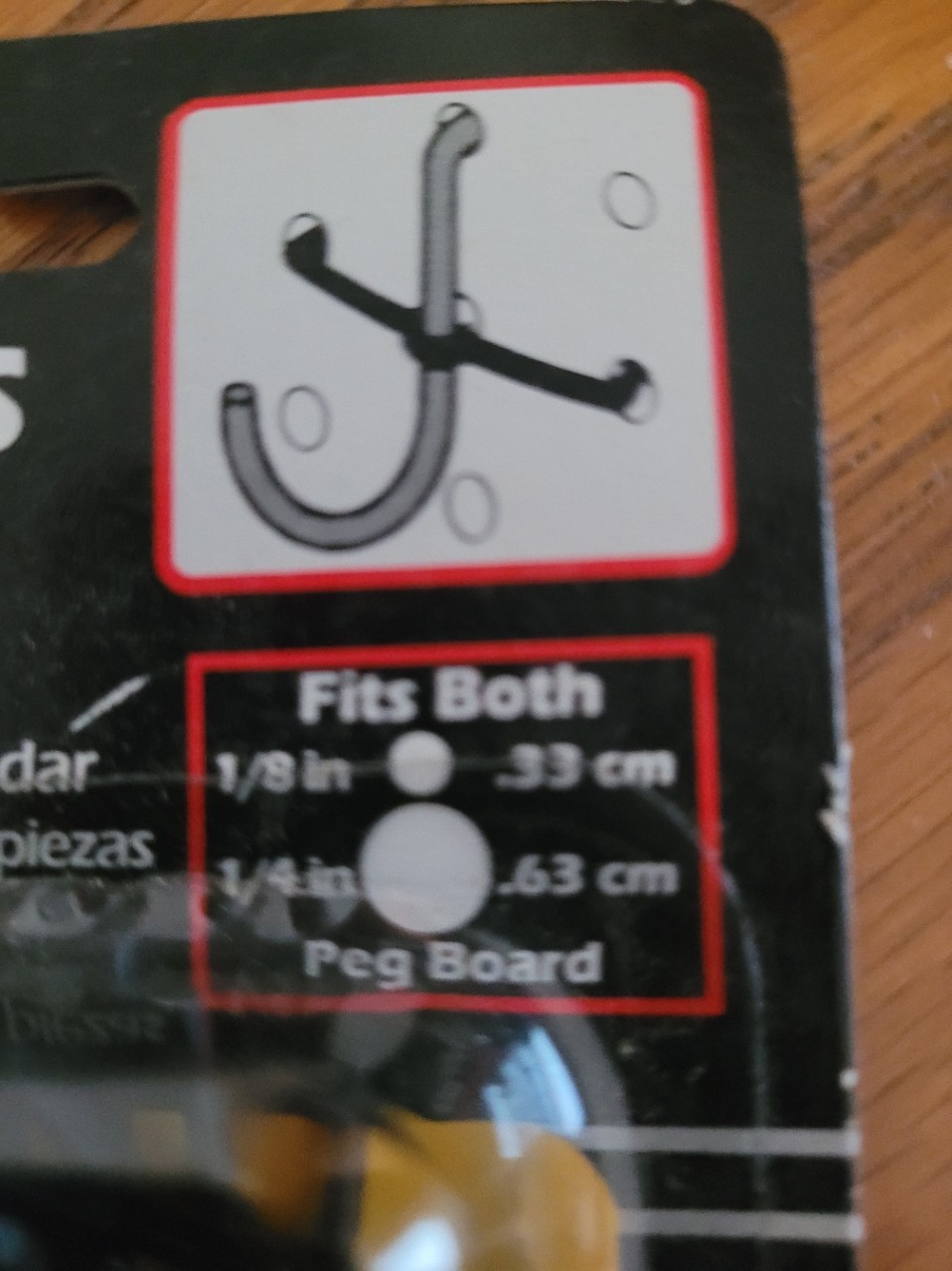 4 pk 25 ct each 100 total Crawford Peg locks Item # 18025