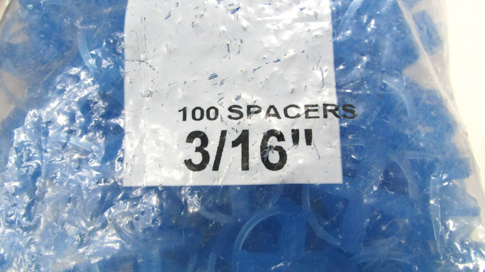 TAVY 4 Corner View Spacers 3/16" 5mm- Bag 100