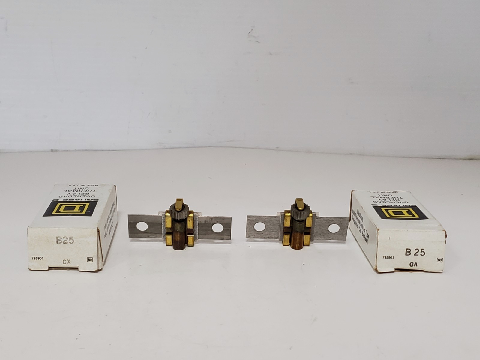 SQUARE D B25 OVERLOAD THERMAL RELAY HEATER ELEMENT (LOT OF 2) NIB
