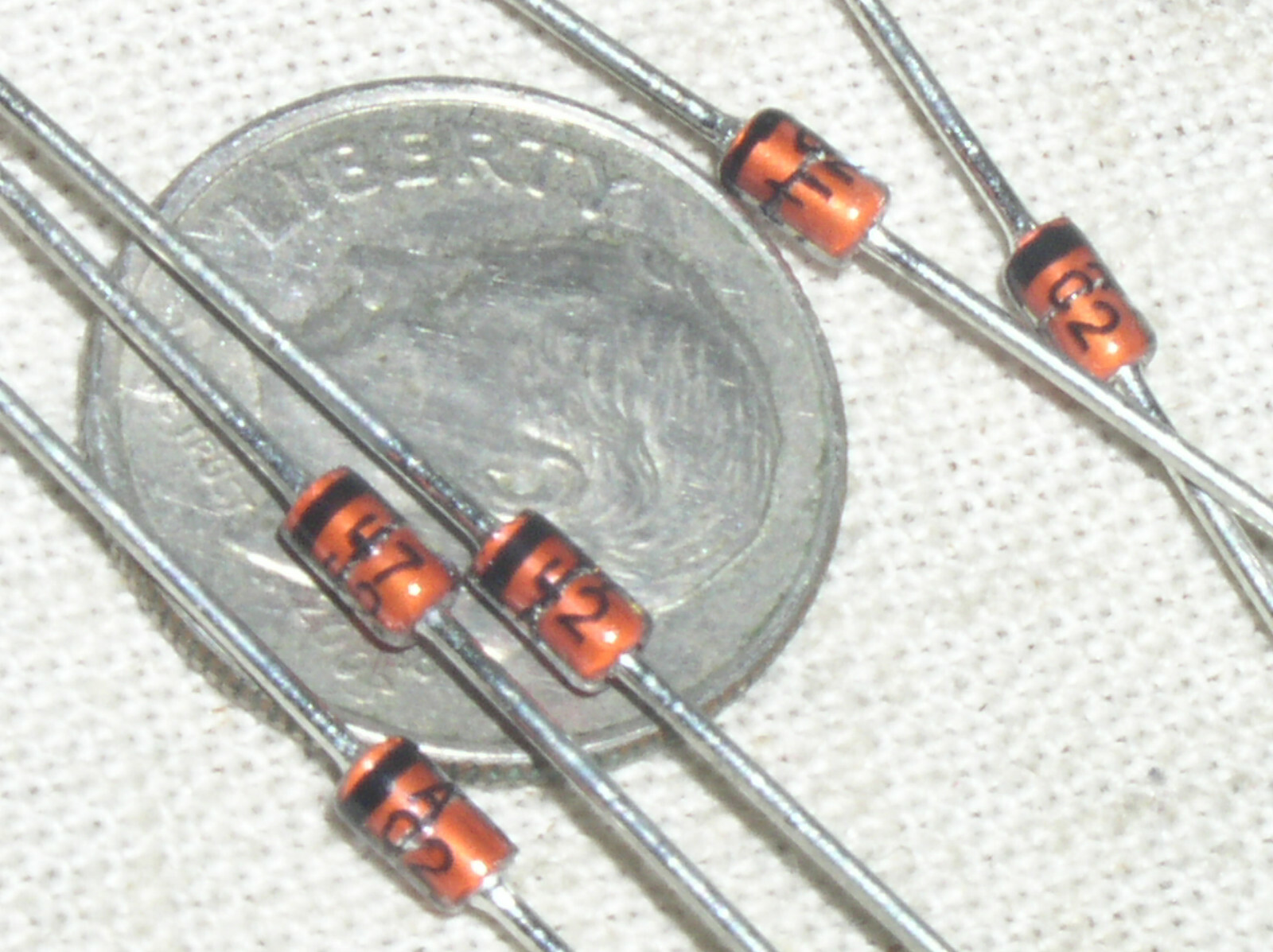 5 FAIRCHILD 1N4742A 12V GLASS ZENER REFERENCE DIODE 12 VOLT DO41 1W 1 W WATT