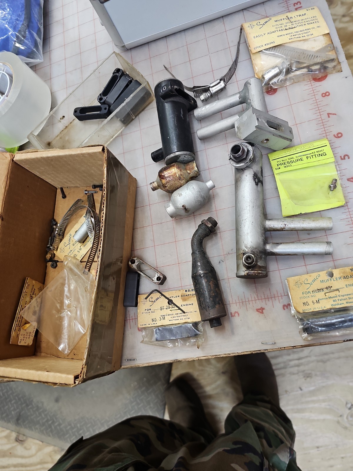 Nitro Mfflers And Exhaust Lot Muffler Straps &adapters