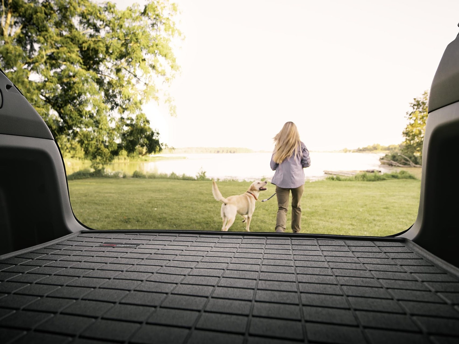 WeatherTech Cargo Liner Trunk Mat for S6/A6 - Black