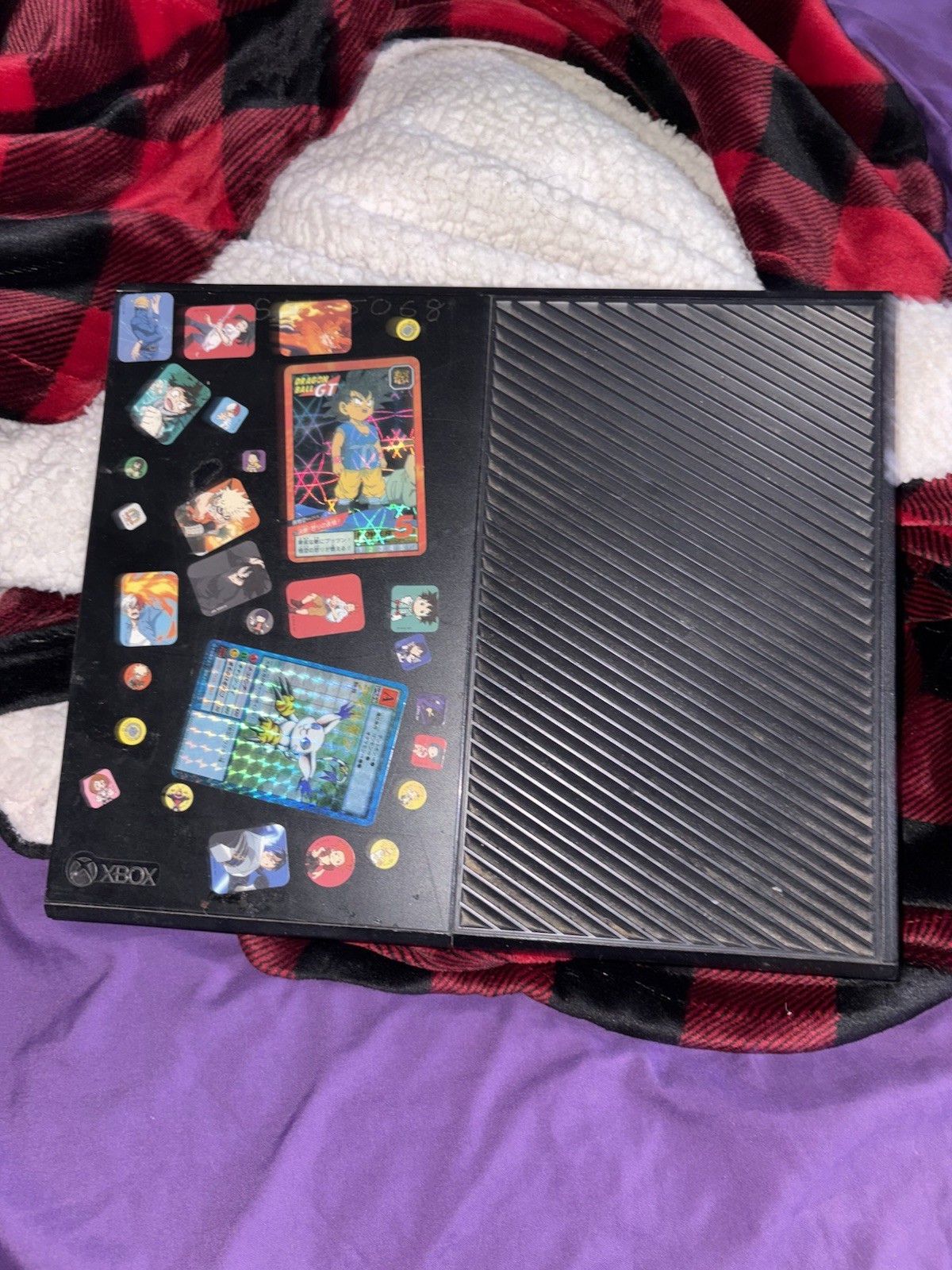 Xbox One (No Cables, No Controllers, Pre-Owned)