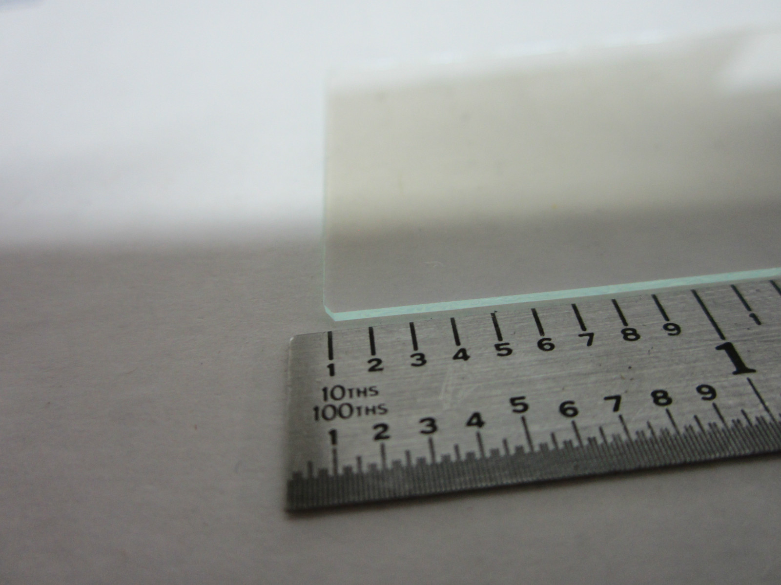 OPTICAL PLATE FOUR CORNERS CHAMFERED OPTICS sku#gen