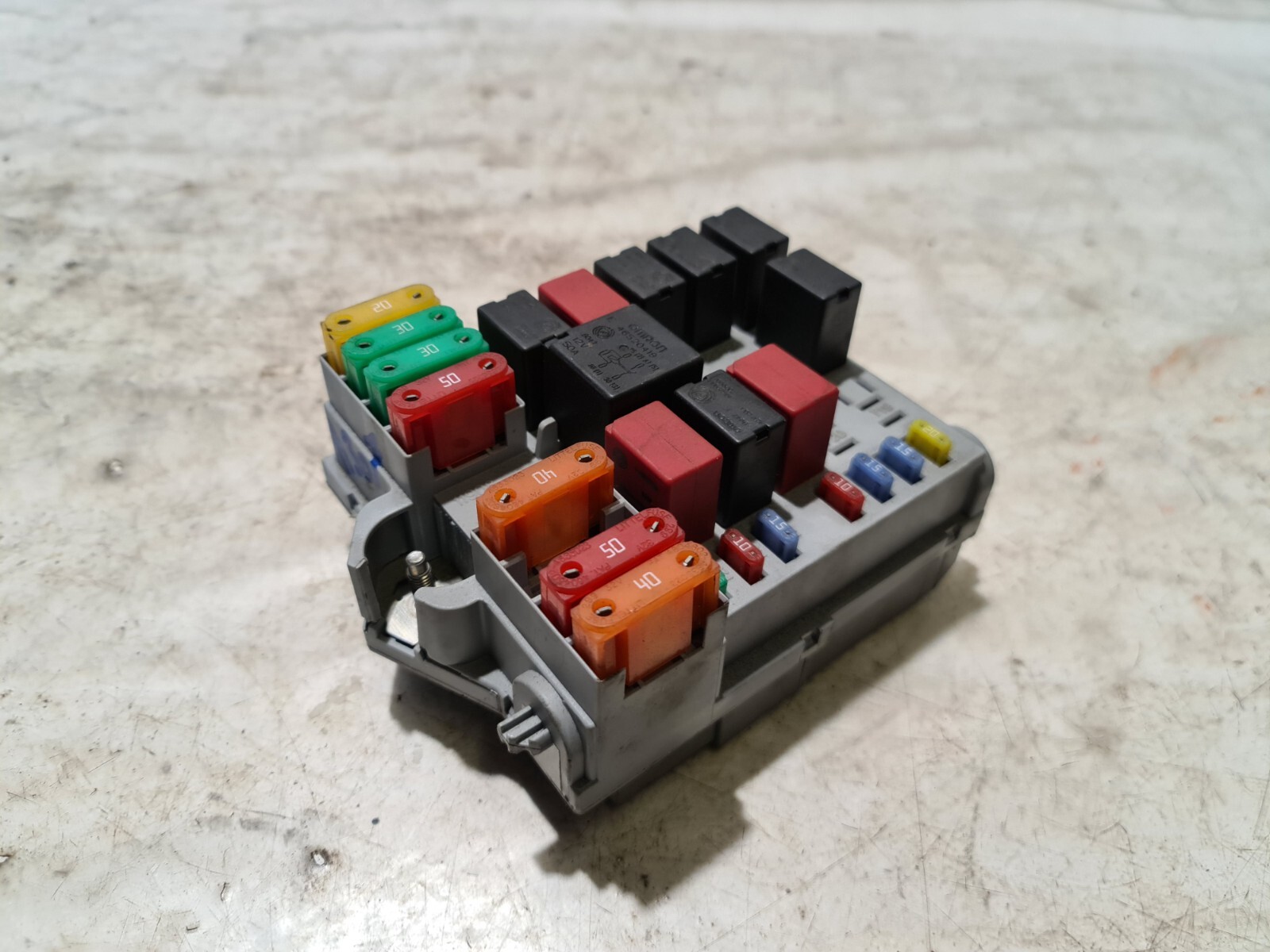 Fiat Bravo Under Bonnet Relay Fuse Box 1.4 T-Jet Petrol 2008 MK2 OEM 51790930