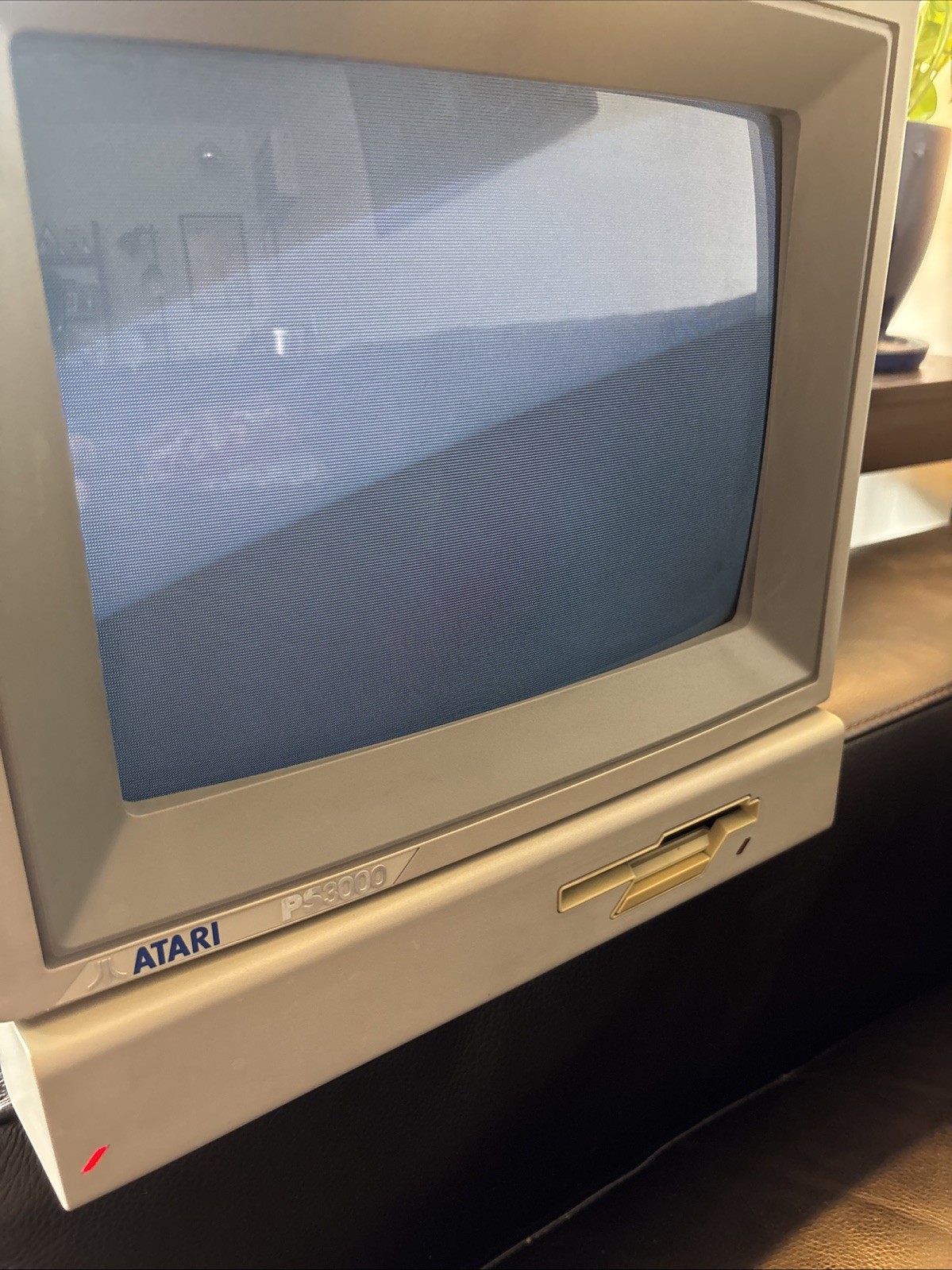 Vintage Atari computer PS3000 Mega ST4 W/fast ICD Mouse Keyboard Power Pack Read