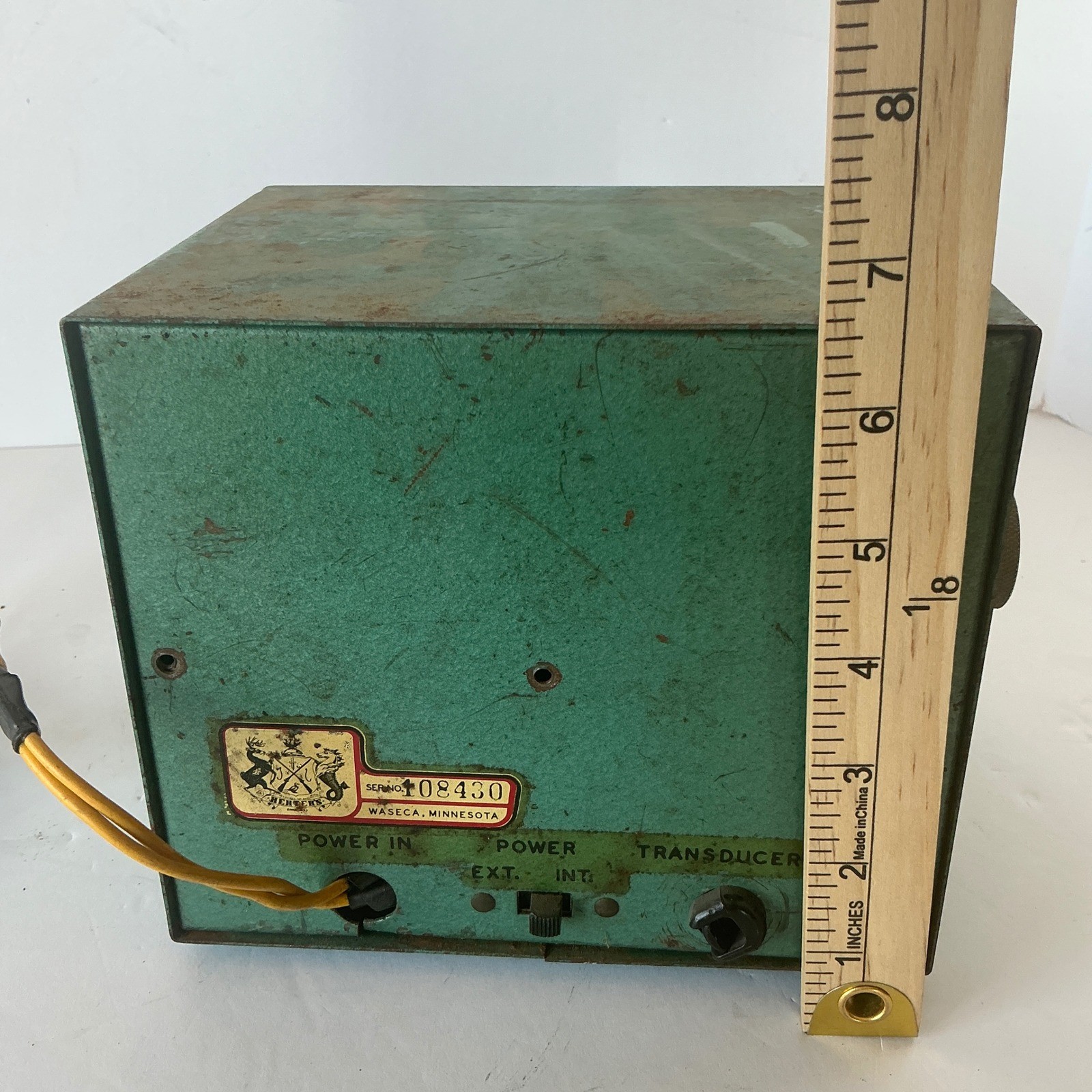 Herter's Fish and Bottom Indicator Model 130 Vintage Transistorized Depth Finder