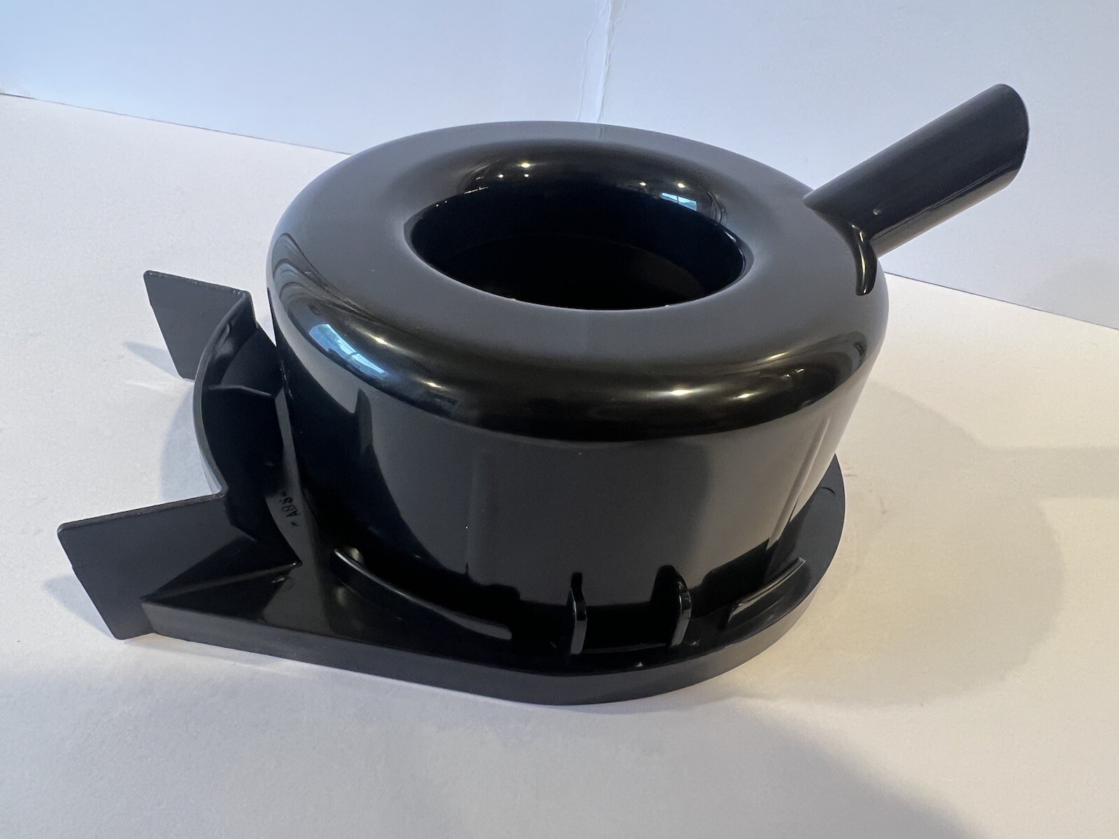 NEW - Juiceman Juicer JM400 Replacement TOP SPOUT BOWL  Part ONLY -  PARTS