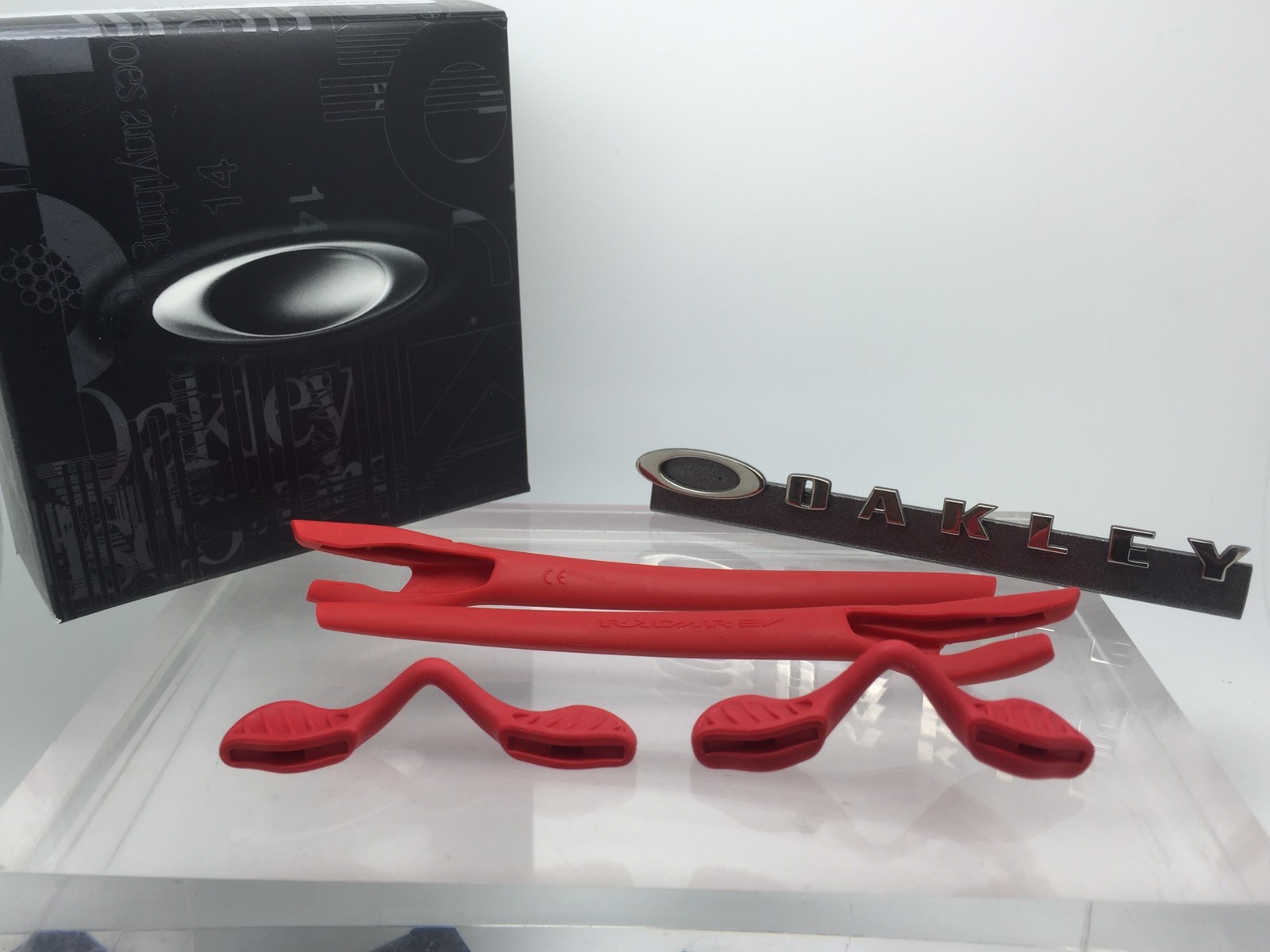 AUTHENTIC OAKLEY RADAR EV EVOLUTION REDLINE EAR SOCKS NOSE PADS Temple Tips Red