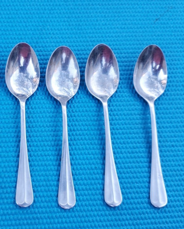 4-Oneida Northland Japan BEEFEATER POST ROAD TEASPOONS 6 1/8"