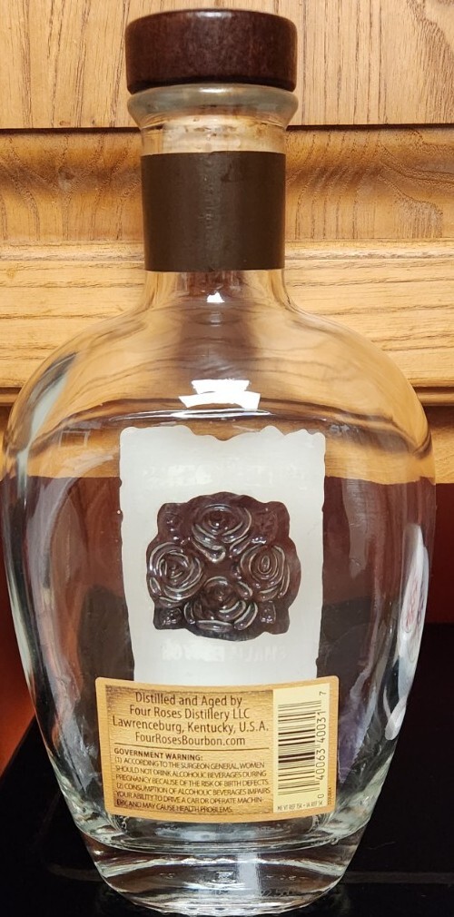 FOUR ROSES Small Batch Kentucky Straight Bourbon Whiskey Bottle 750 ml (EMPTY)