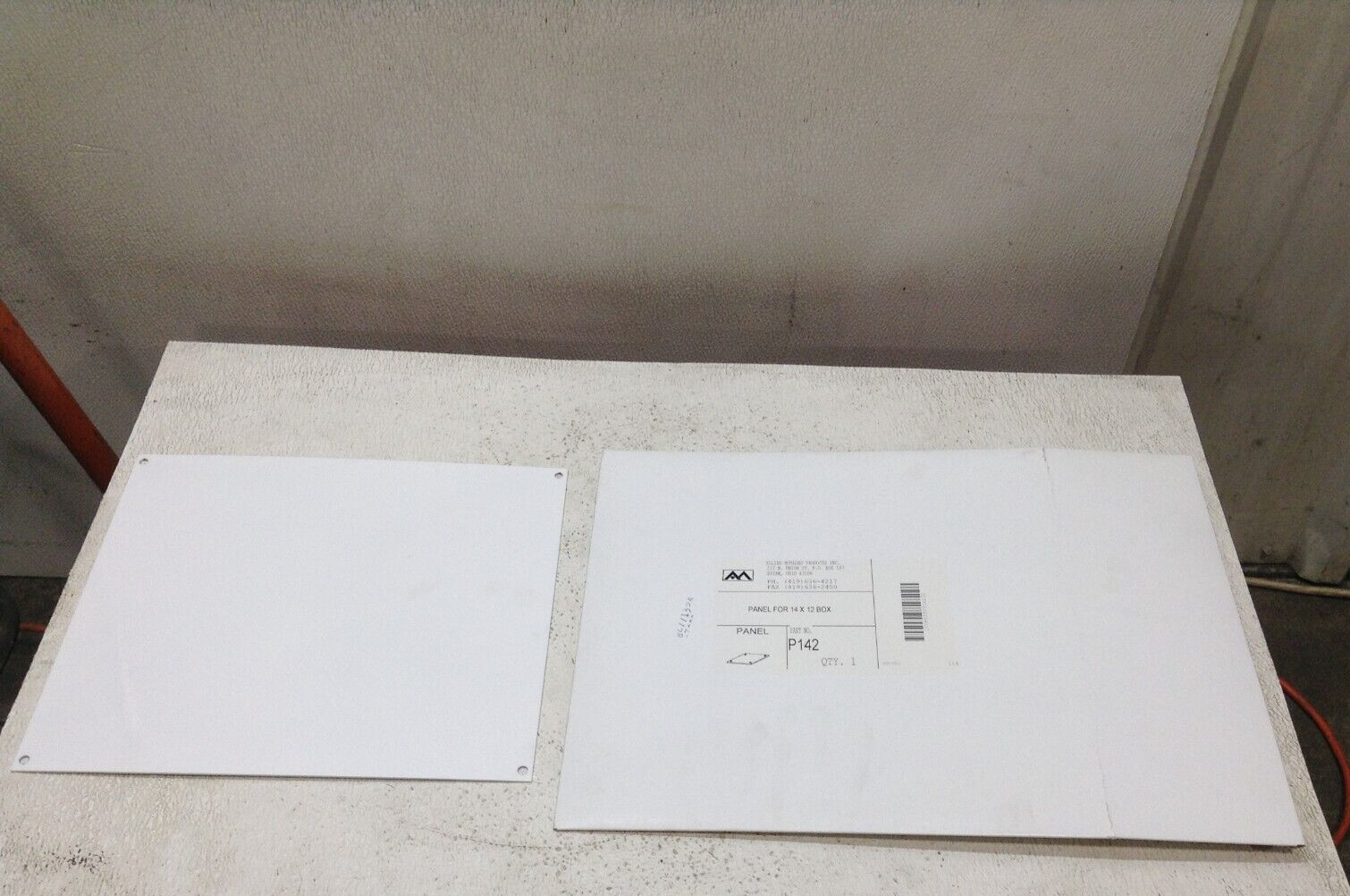 Allied Moulded P142 Panel For 14 x 12 Box New (TSC)
