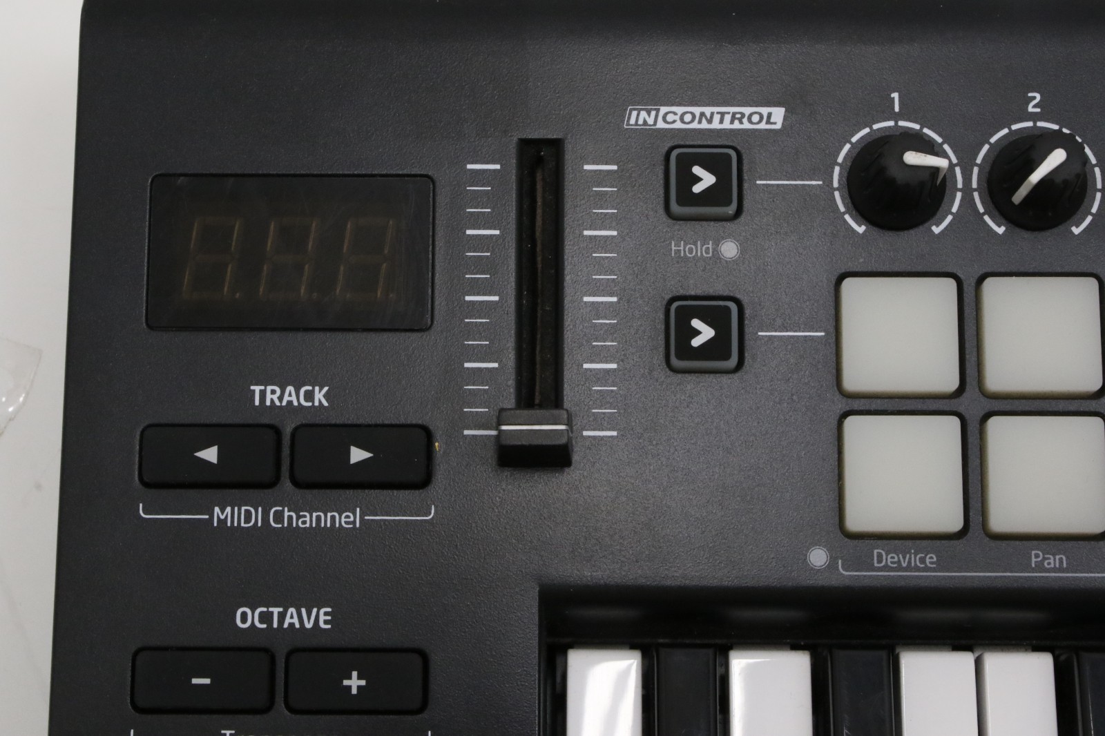 Novation Launchkey 25 Mk2 Midi Keyboard Controller *READ*