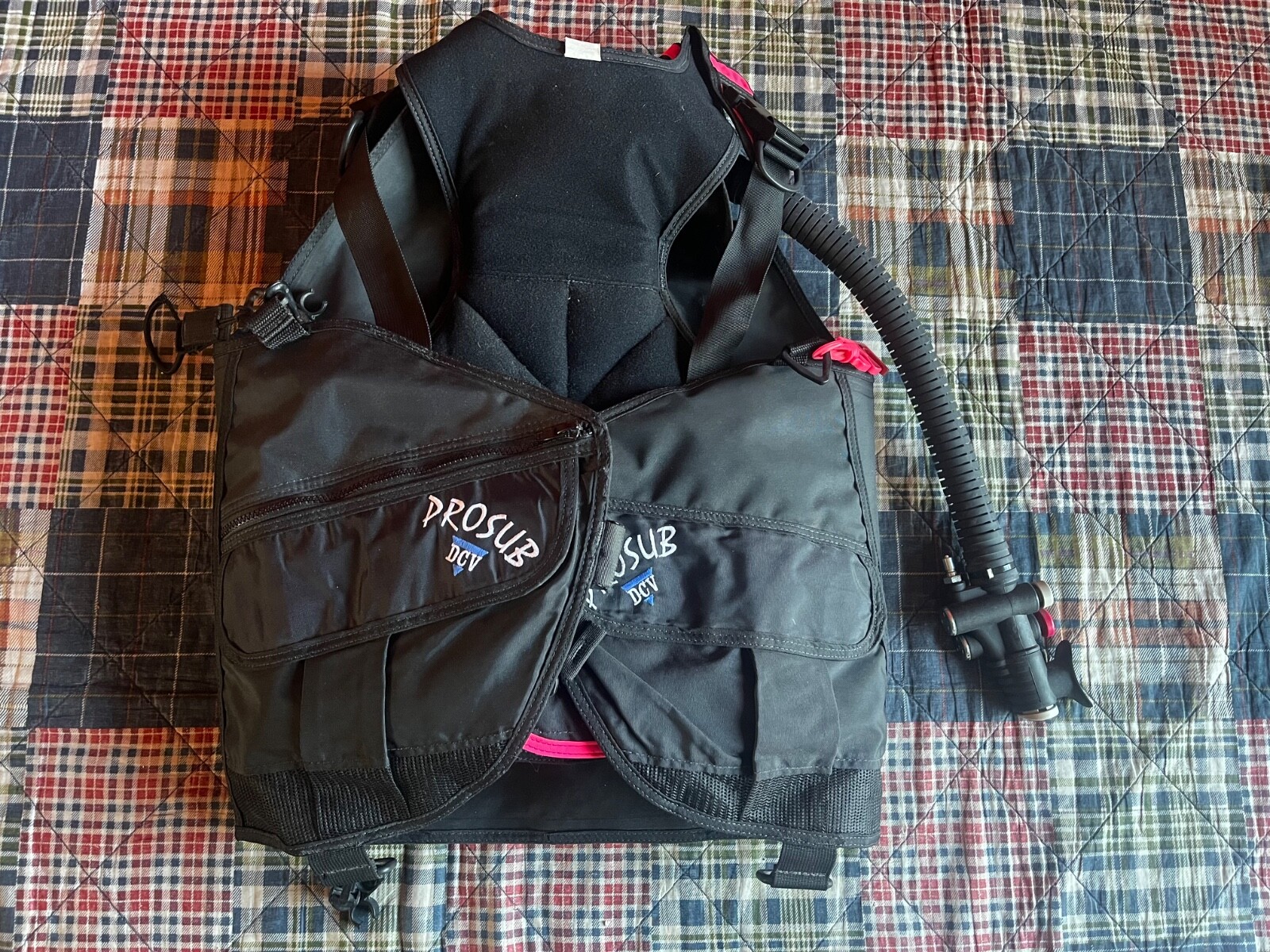 Pro-Sub Scuba DCV Vest (Buoyancy Compensator) with High Pressure Hose Size Small