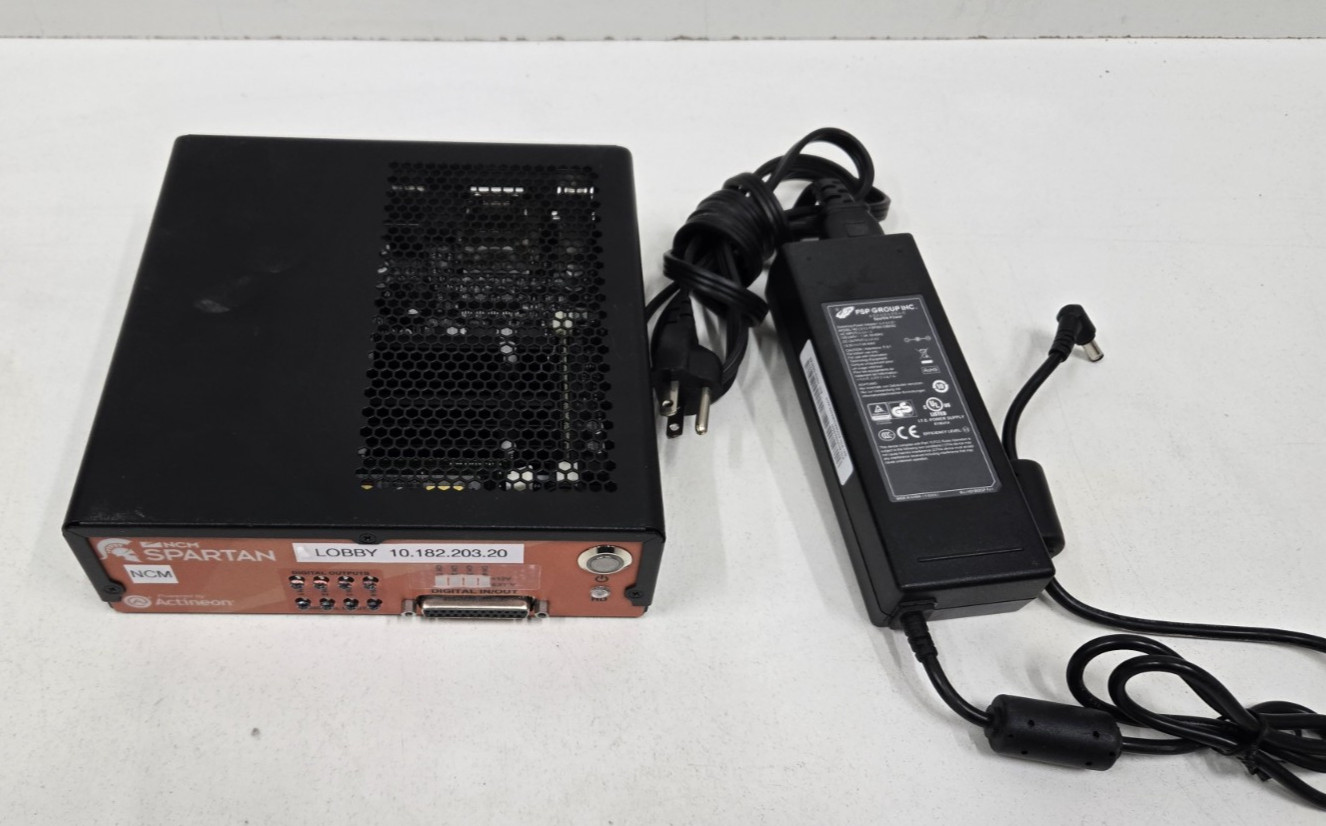 Actineon Silent 8MP Digital Signage Celeron J1900 2Ghz 4GB RAM 250GB Hard Drive